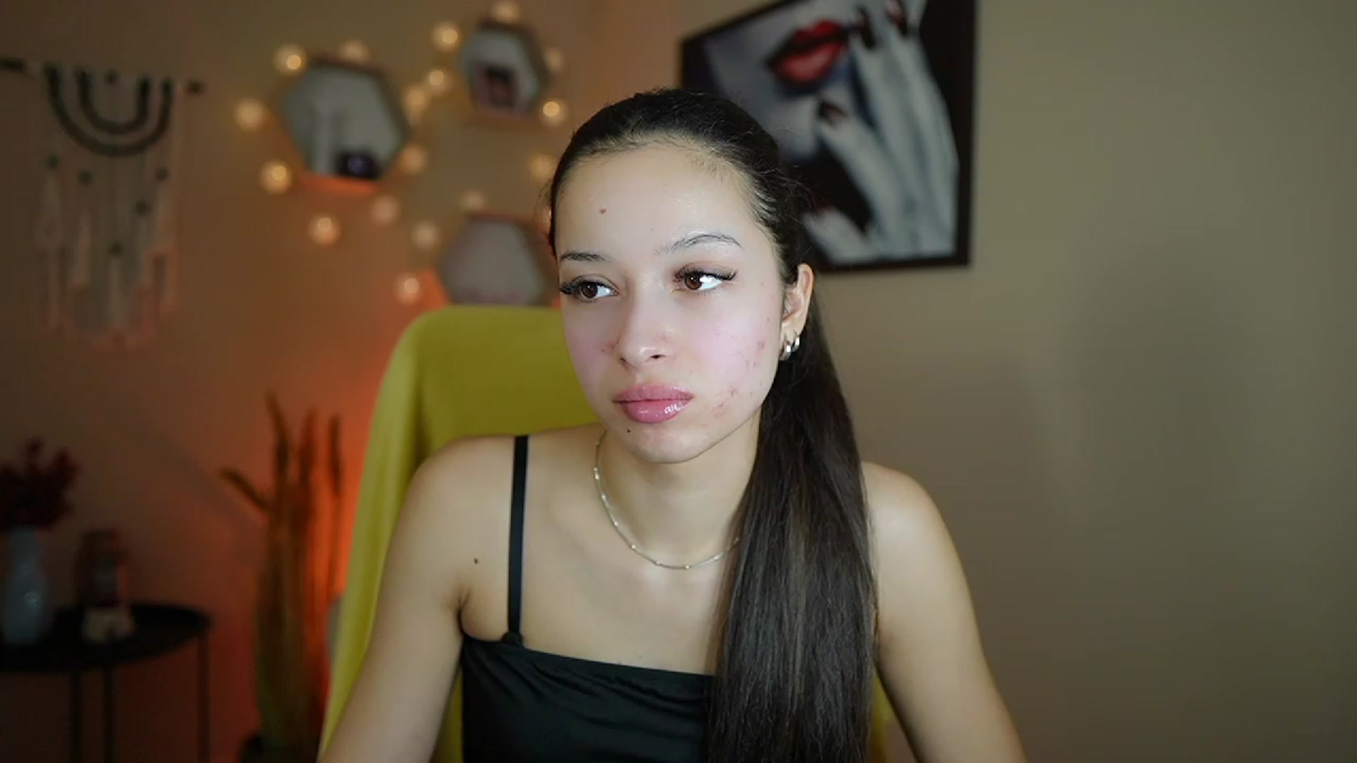 Gallery image thumbnail from Abbie_Maley18's myfreecams stream on, 01/15/2024, 15:35 image 13 of 20