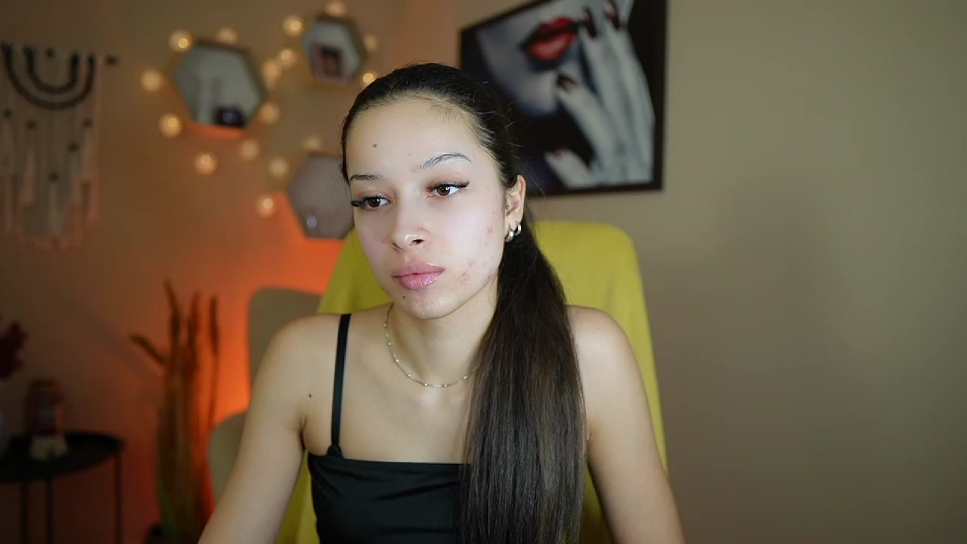 Gallery image thumbnail from Abbie_Maley18's myfreecams stream on, 01/15/2024, 18:49 image 12 of 20
