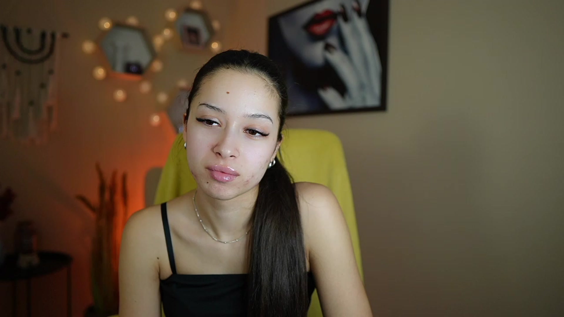 Gallery image thumbnail from Abbie_Maley18's myfreecams stream on, 01/15/2024, 18:49 image 8 of 20