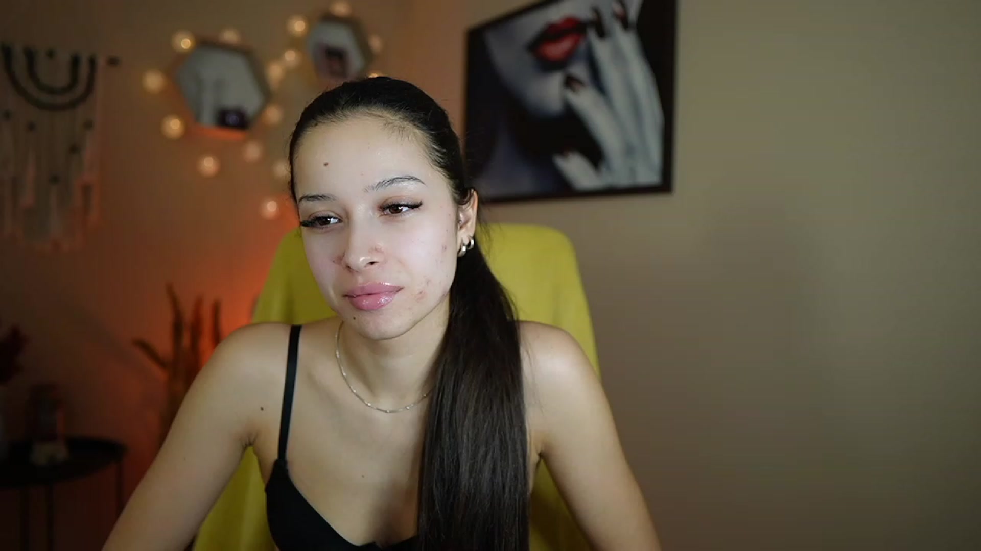Gallery image thumbnail from Abbie_Maley18's myfreecams stream on, 01/15/2024, 18:49 image 3 of 20