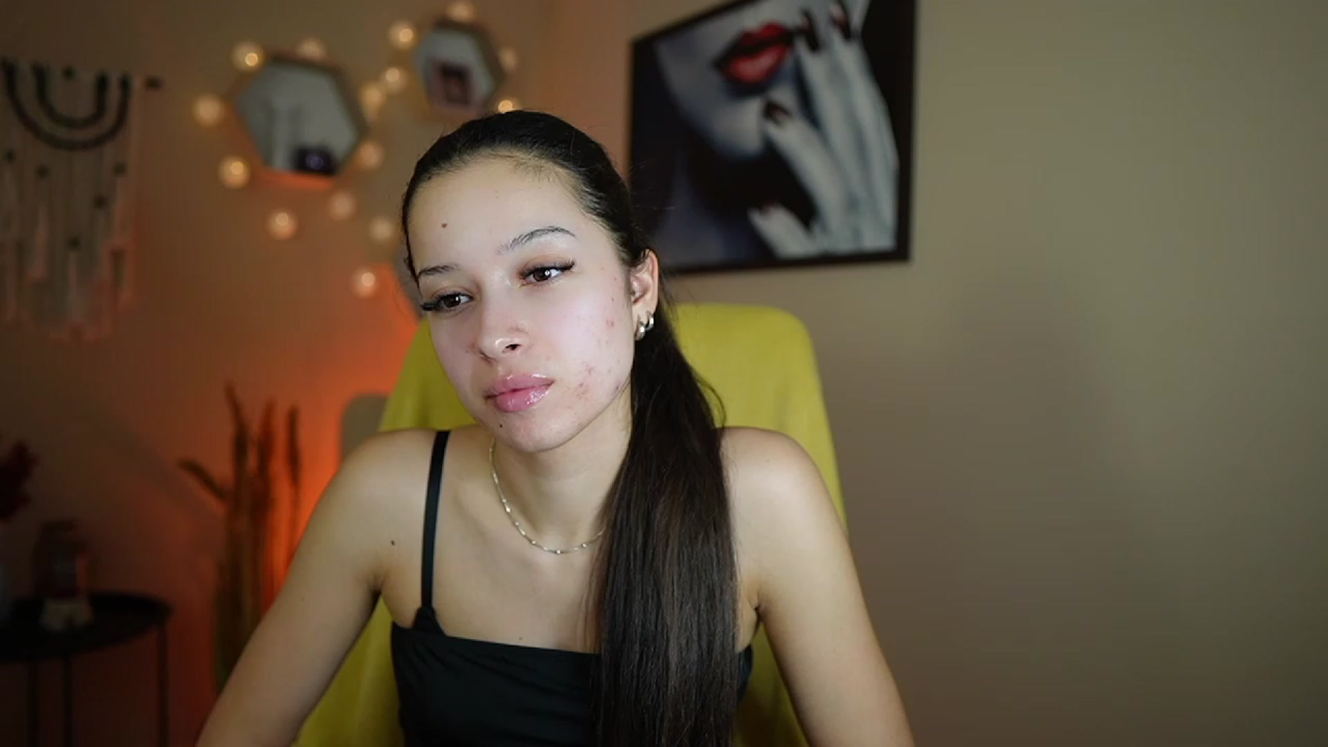 Gallery image thumbnail from Abbie_Maley18's myfreecams stream on, 01/15/2024, 18:49 image 2 of 20