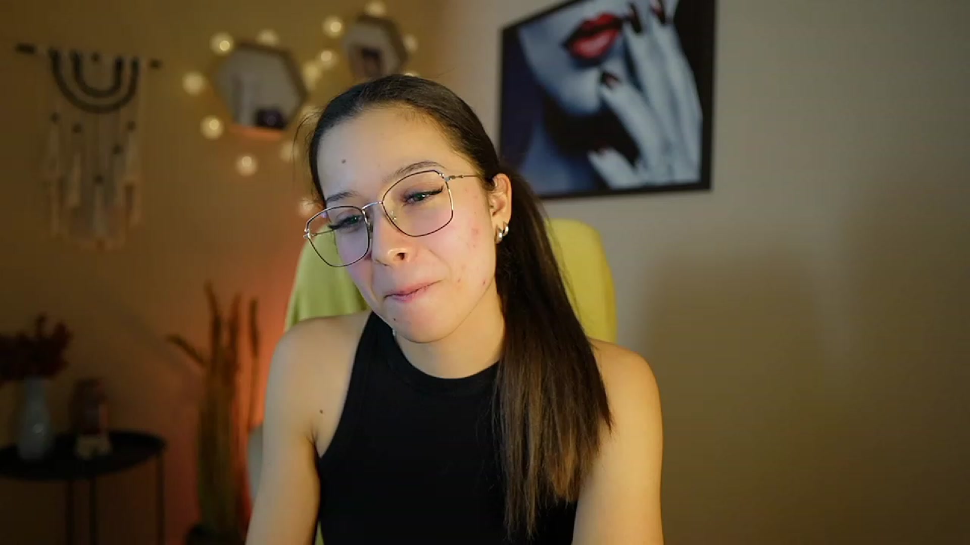 Gallery image thumbnail from Abbie_Maley18's myfreecams stream on, 01/16/2024, 15:59 image 3 of 20