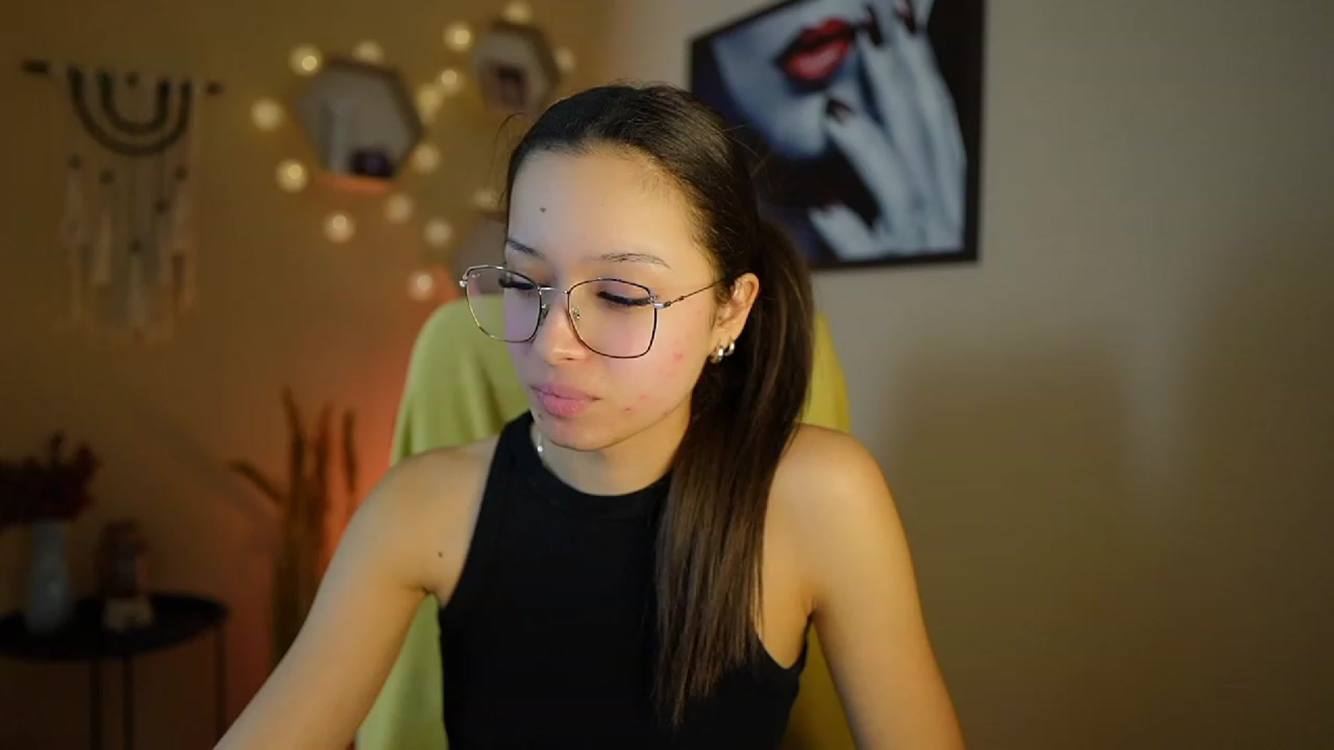 Gallery image thumbnail from Abbie_Maley18's myfreecams stream on, 01/16/2024, 15:59 image 8 of 20