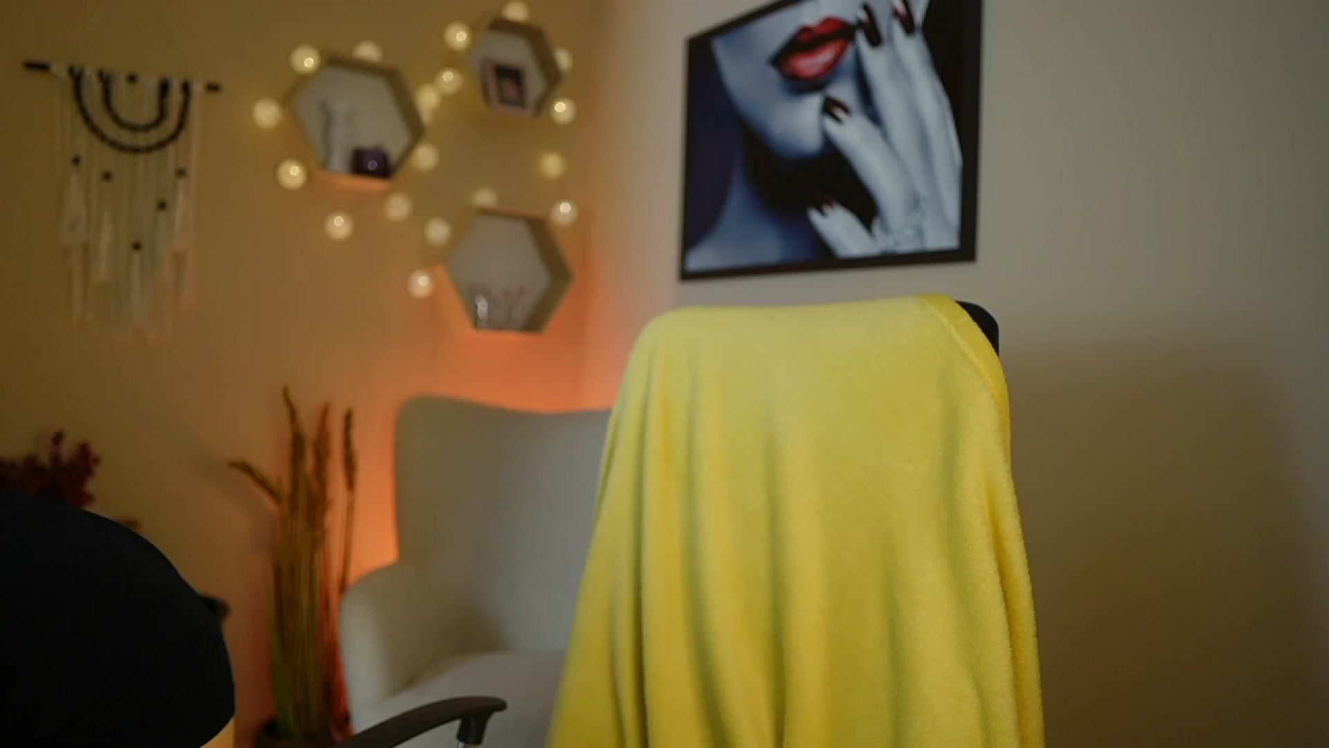 Gallery image thumbnail from Abbie_Maley18's myfreecams stream on, 01/16/2024, 15:59 image 20 of 20