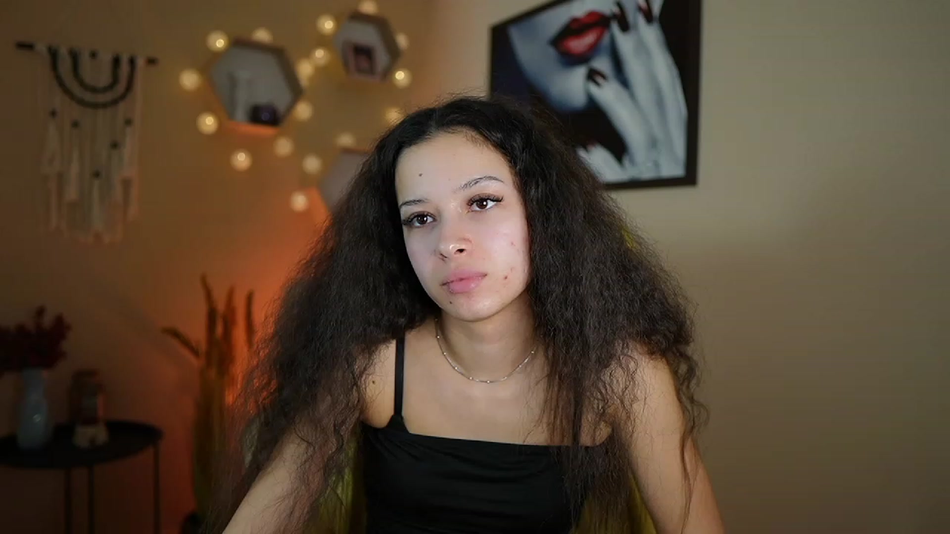 Gallery image thumbnail from Abbie_Maley18's myfreecams stream on, 01/18/2024, 18:37 image 16 of 20