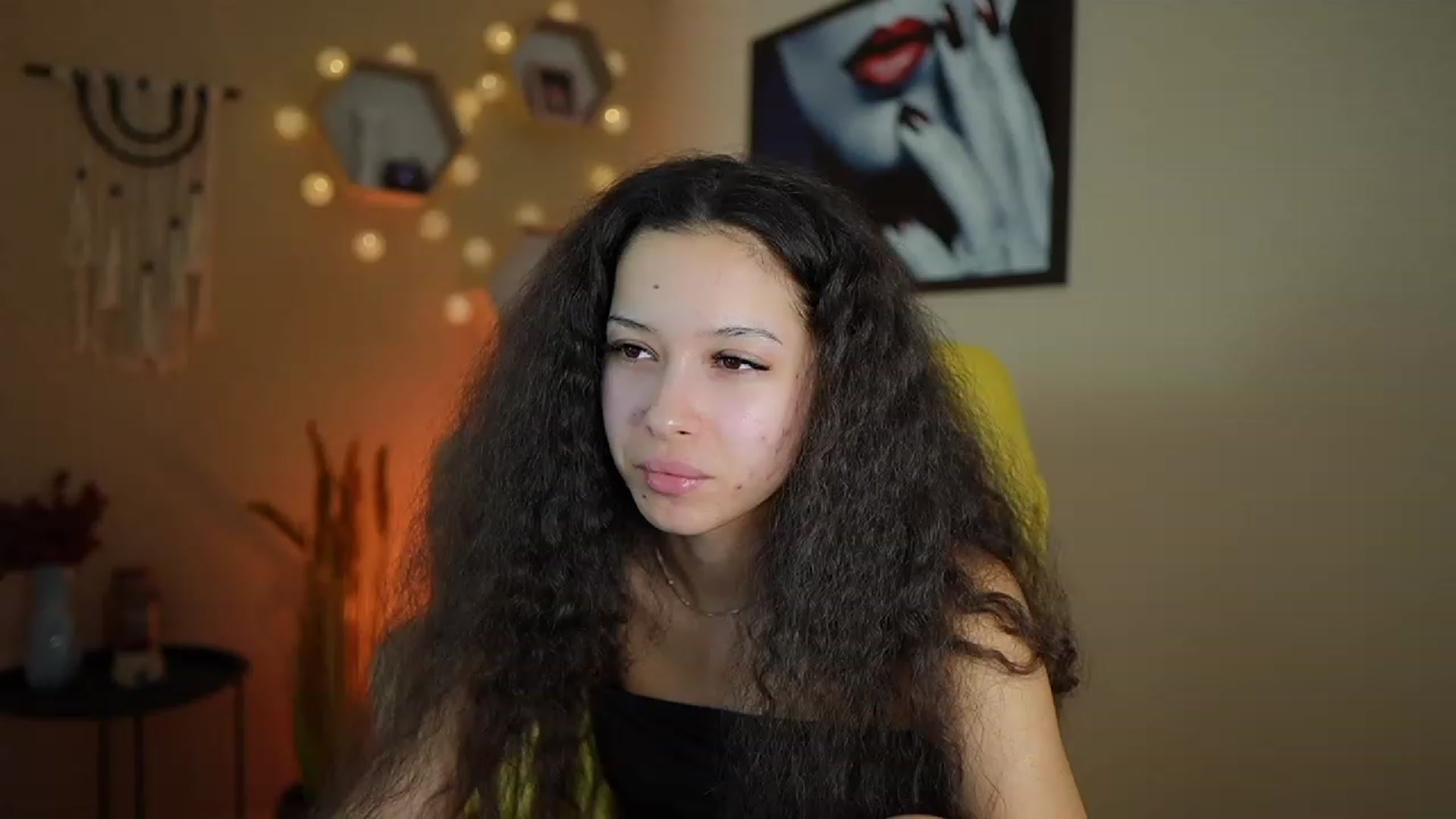 Gallery image thumbnail from Abbie_Maley18's myfreecams stream on, 01/18/2024, 18:37 image 4 of 20