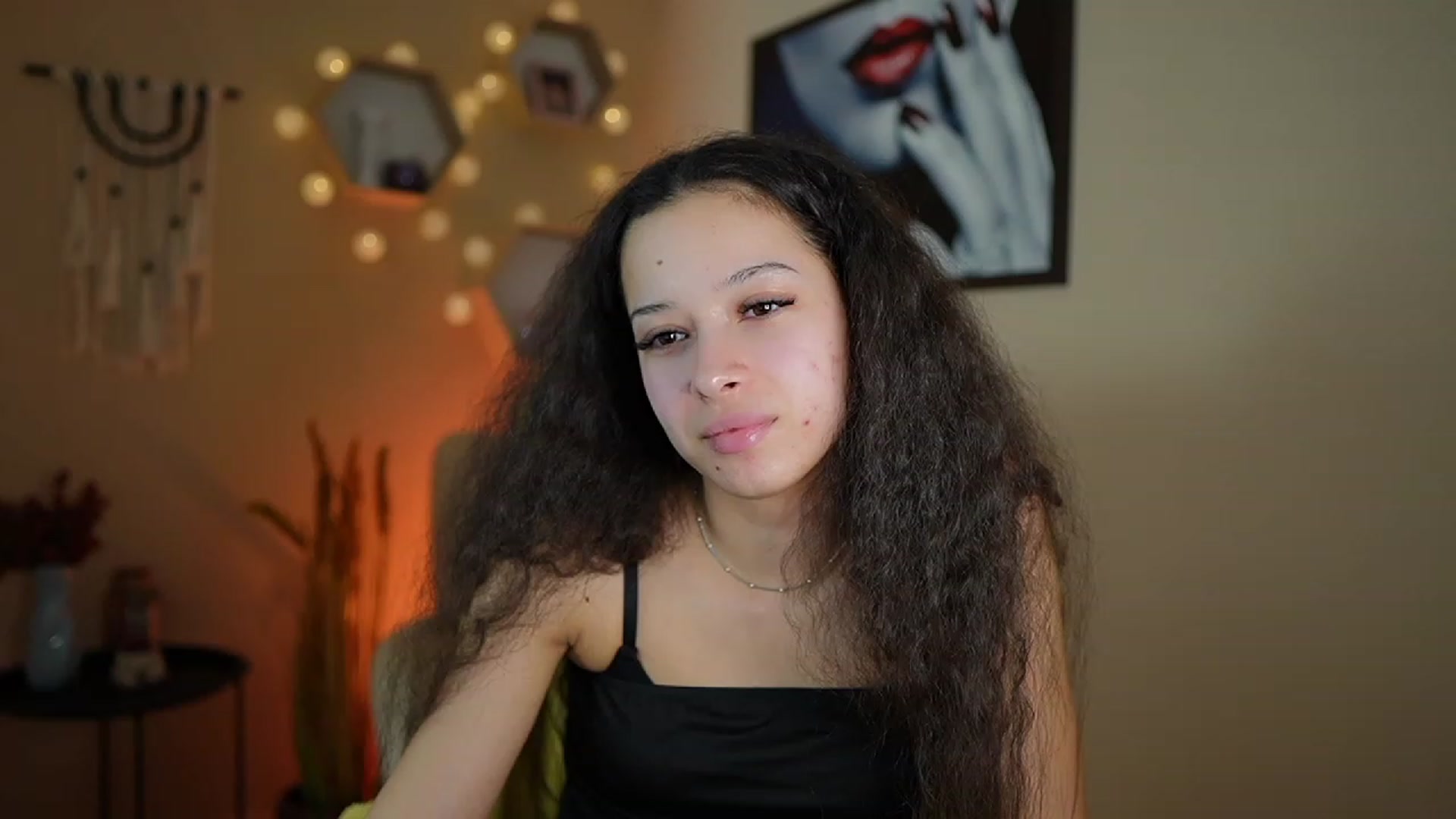 Gallery image thumbnail from Abbie_Maley18's myfreecams stream on, 01/18/2024, 18:37 image 6 of 20