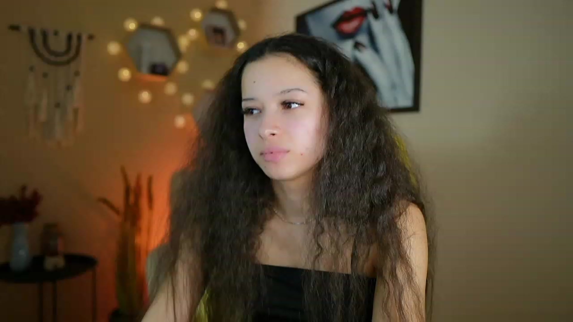 Gallery image thumbnail from Abbie_Maley18's myfreecams stream on, 01/18/2024, 18:37 image 2 of 20