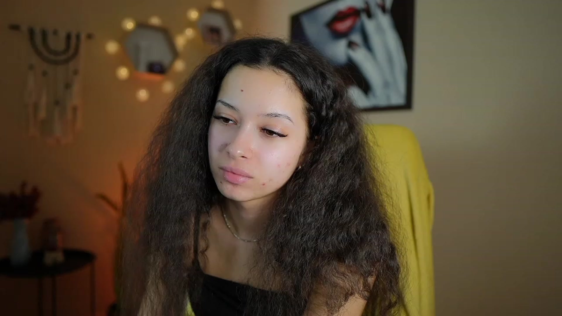 Gallery image thumbnail from Abbie_Maley18's myfreecams stream on, 01/18/2024, 18:37 image 17 of 20