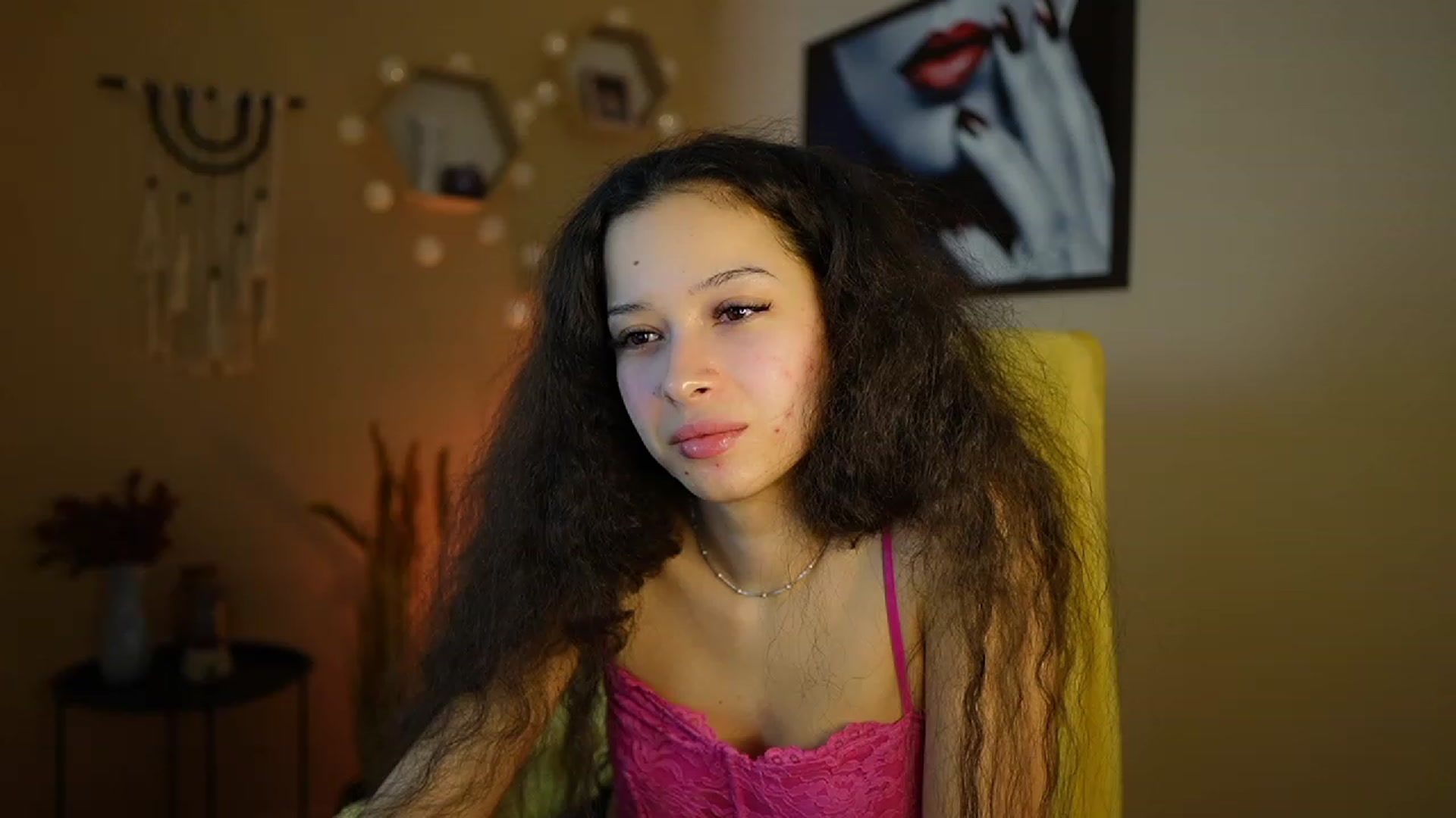 Gallery image thumbnail from Abbie_Maley18's myfreecams stream on, 01/19/2024, 15:46 image 16 of 20