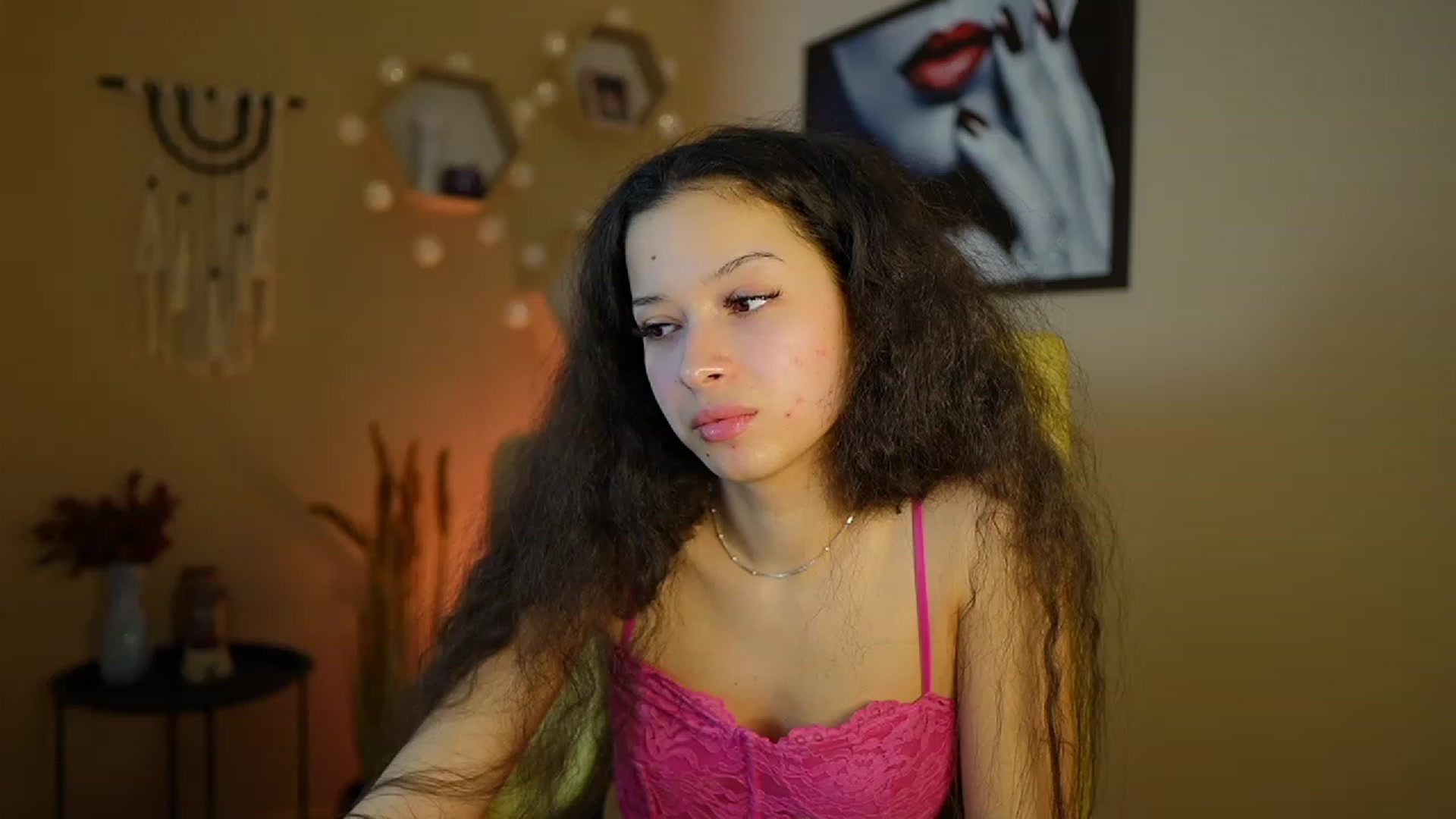 Gallery image thumbnail from Abbie_Maley18's myfreecams stream on, 01/19/2024, 15:46 image 13 of 20