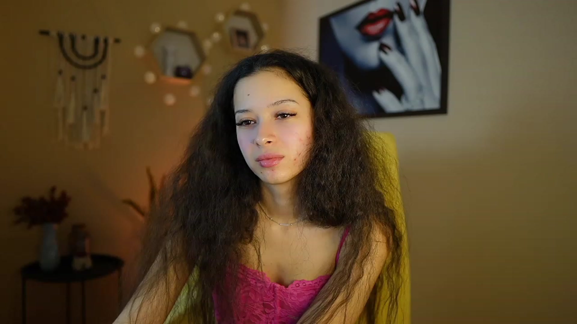 Gallery image thumbnail from Abbie_Maley18's myfreecams stream on, 01/19/2024, 15:46 image 18 of 20