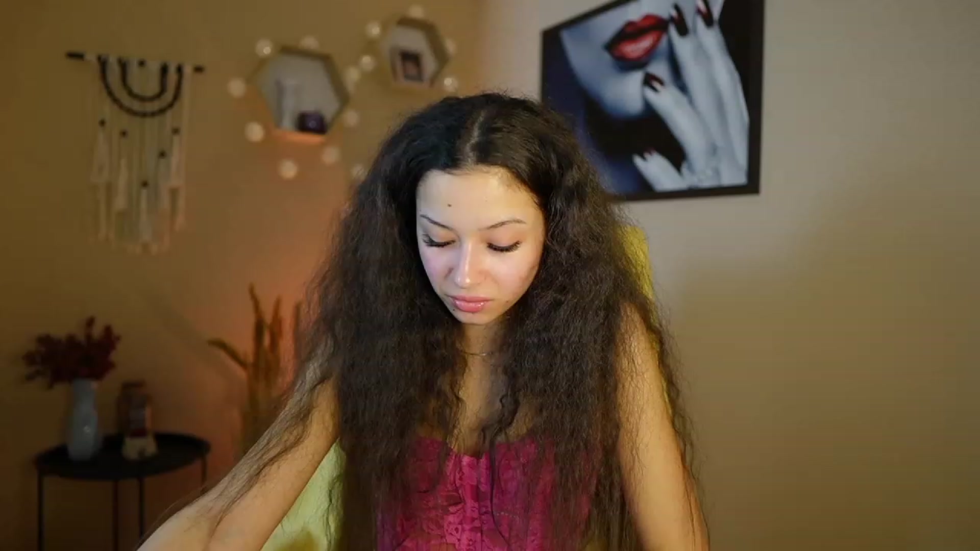 Gallery image thumbnail from Abbie_Maley18's myfreecams stream on, 01/19/2024, 15:46 image 3 of 20
