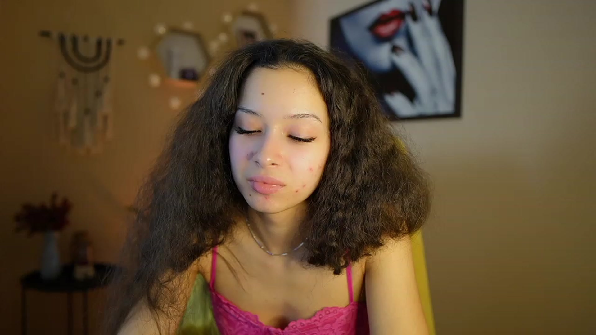 Gallery image thumbnail from Abbie_Maley18's myfreecams stream on, 01/19/2024, 17:26 image 5 of 20