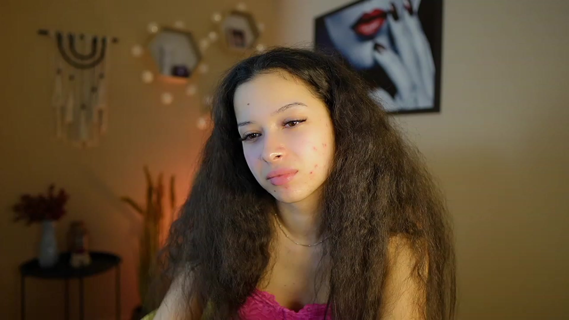 Gallery image thumbnail from Abbie_Maley18's myfreecams stream on, 01/19/2024, 17:26 image 8 of 20
