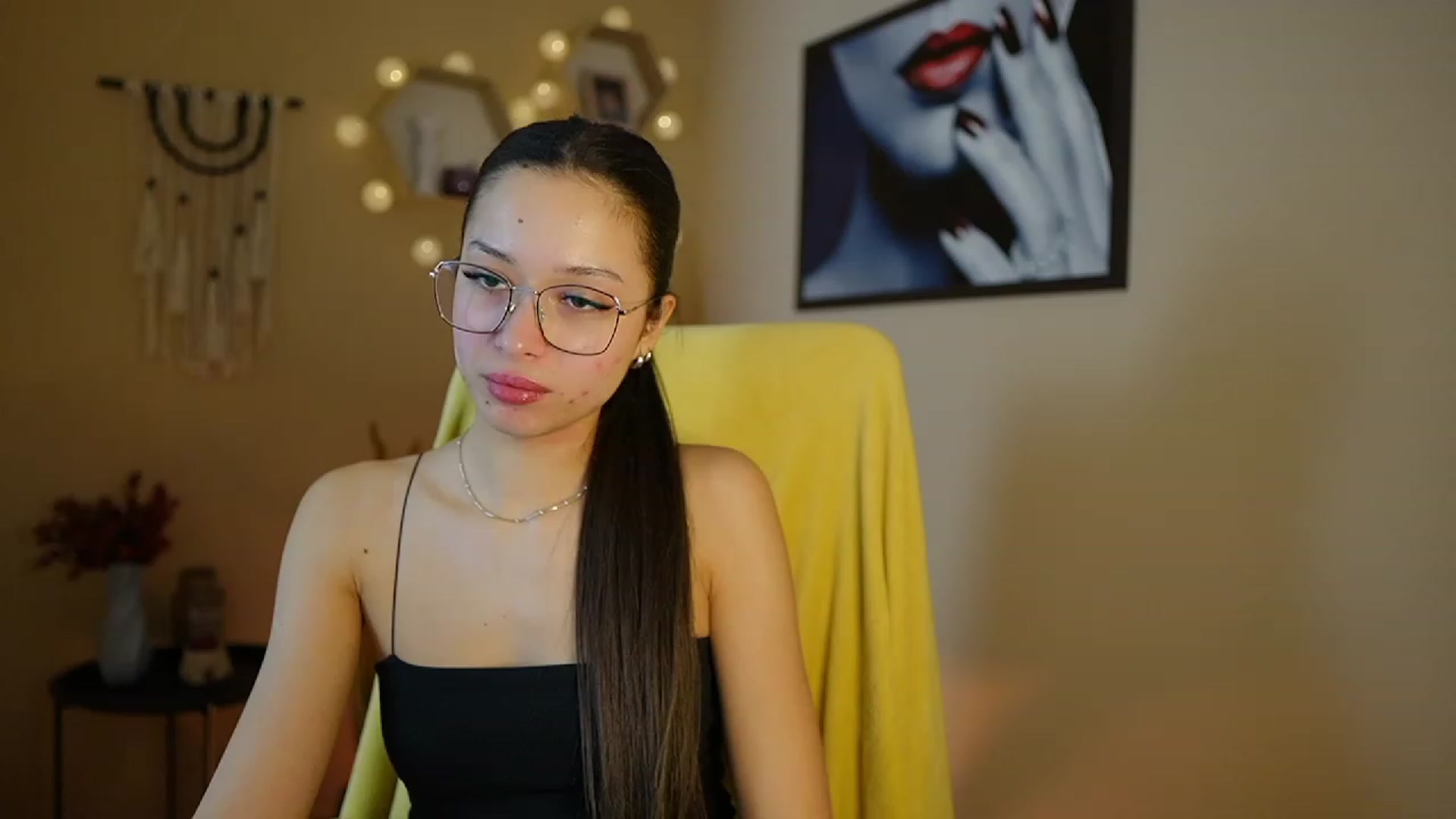 Gallery image thumbnail from Abbie_Maley18's myfreecams stream on, 01/21/2024, 15:16 image 5 of 20