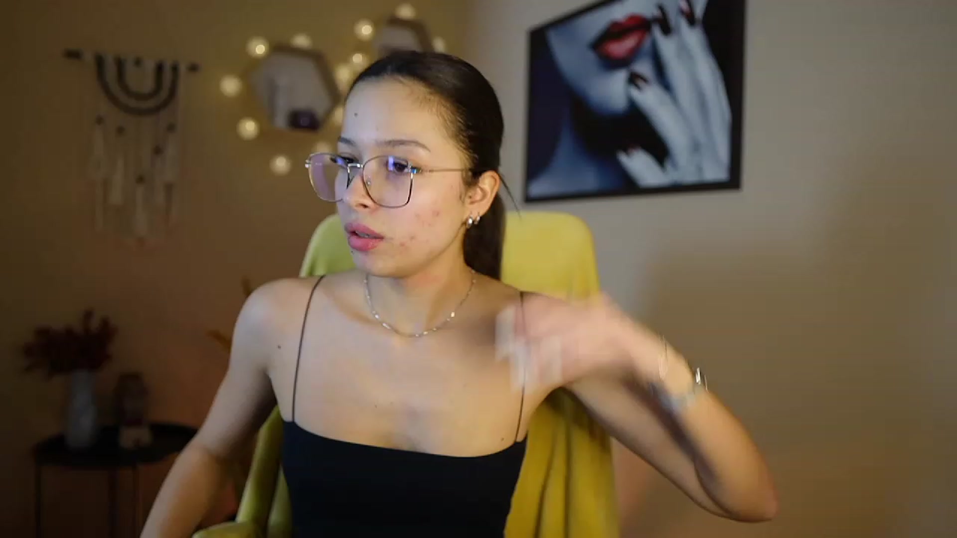 Gallery image thumbnail from Abbie_Maley18's myfreecams stream on, 01/21/2024, 15:16 image 19 of 20