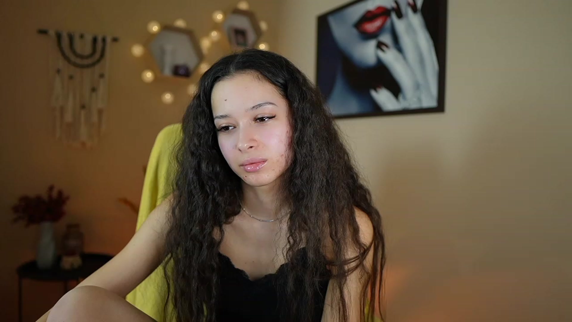 Gallery image thumbnail from Abbie_Maley18's myfreecams stream on, 01/27/2024, 14:16 image 10 of 20