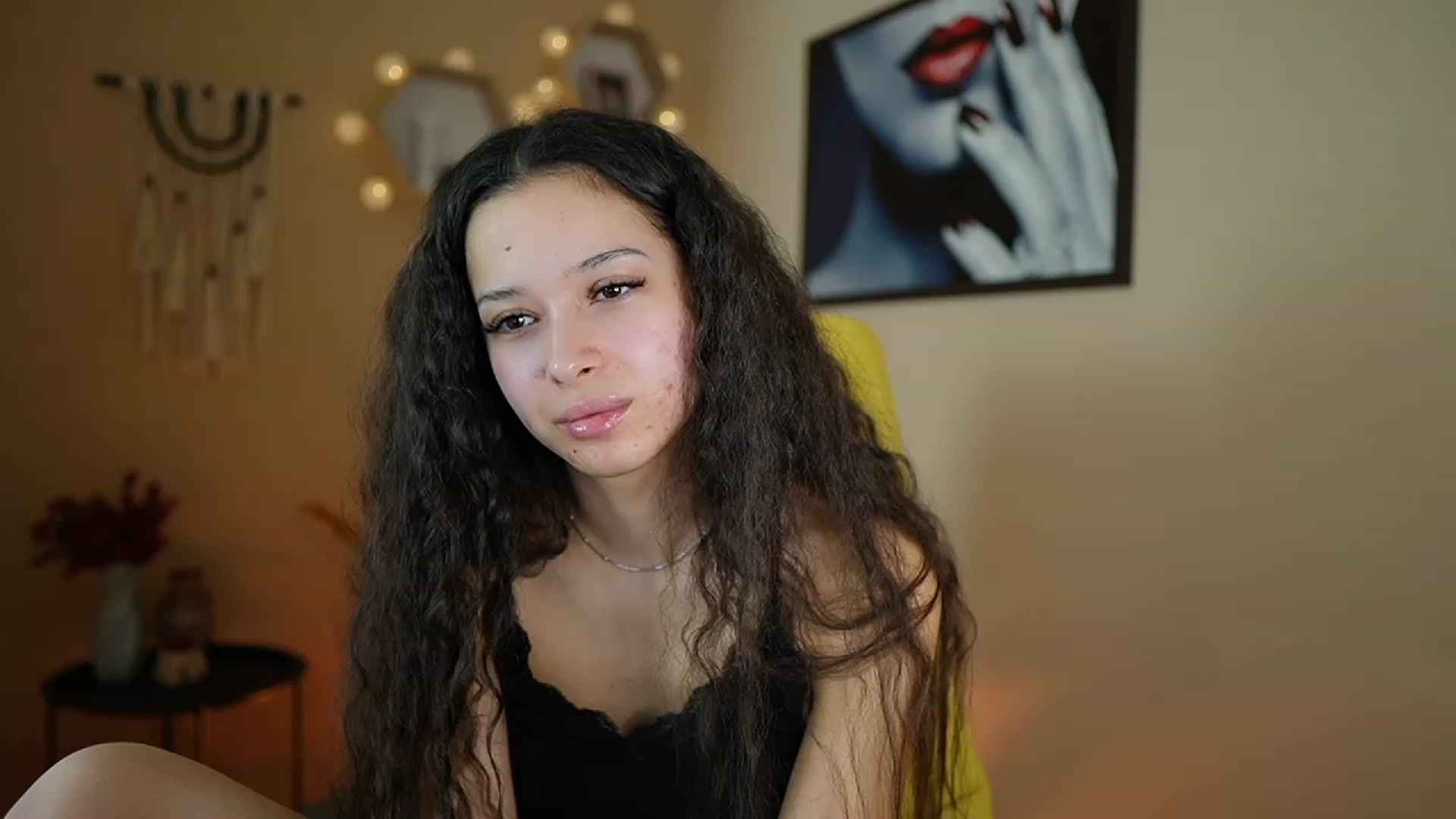 Gallery image thumbnail from Abbie_Maley18's myfreecams stream on, 01/27/2024, 14:16 image 8 of 20