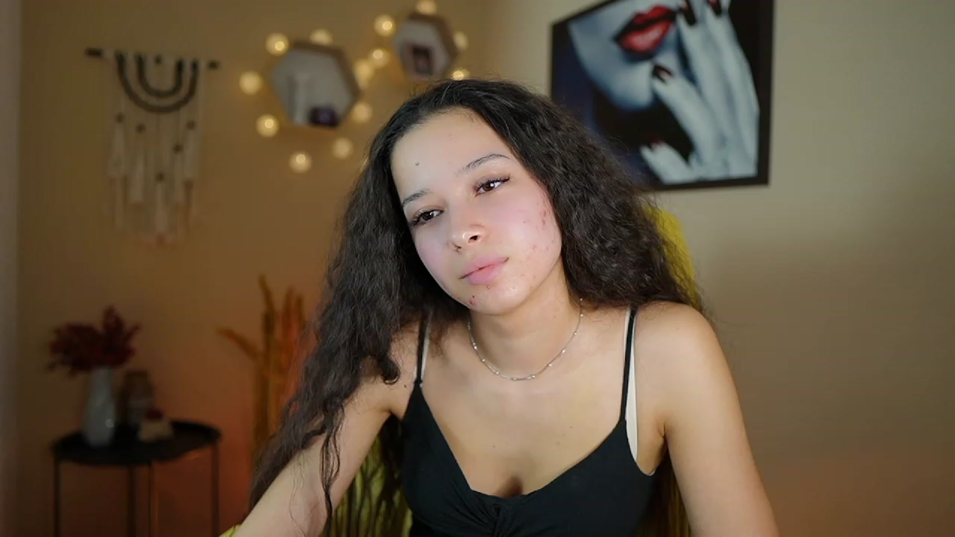 Gallery image thumbnail from Abbie_Maley18's myfreecams stream on, 01/29/2024, 15:45 image 4 of 20