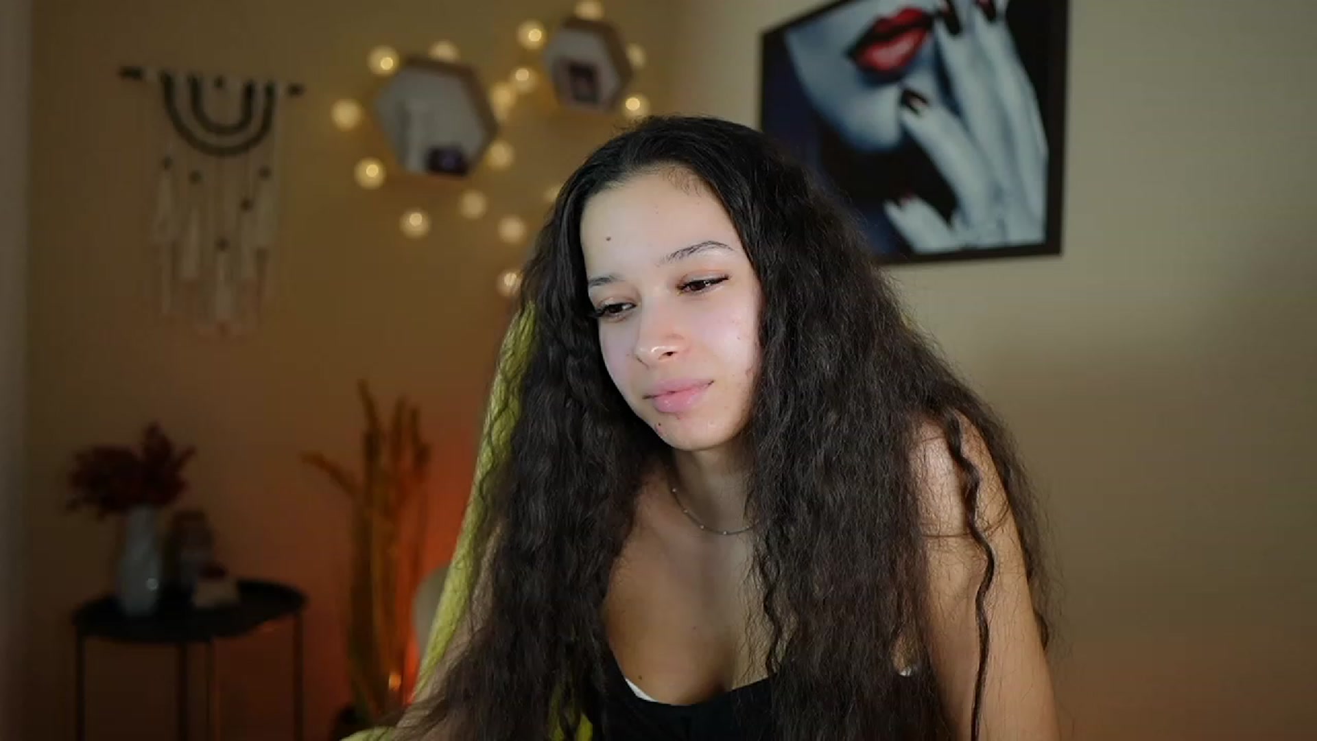 Gallery image thumbnail from Abbie_Maley18's myfreecams stream on, 01/29/2024, 18:44 image 15 of 20