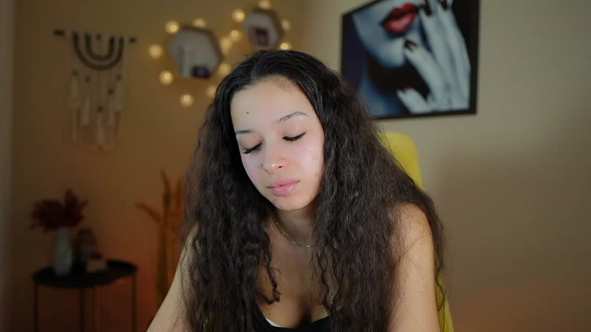 Gallery image thumbnail from Abbie_Maley18's myfreecams stream on, 01/29/2024, 18:44 image 14 of 20