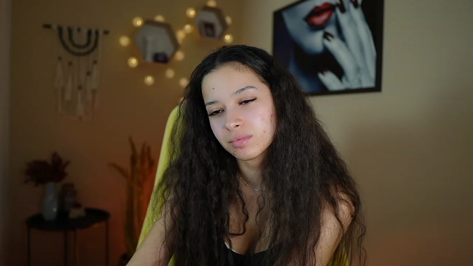 Gallery image thumbnail from Abbie_Maley18's myfreecams stream on, 01/29/2024, 18:44 image 18 of 20