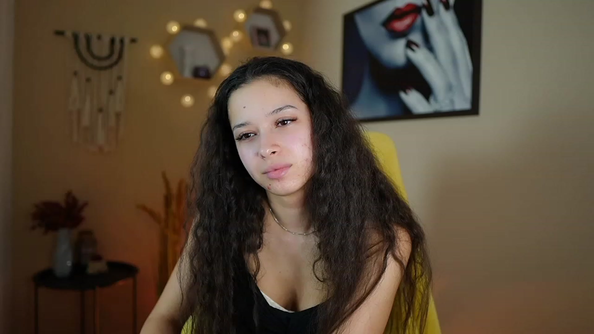 Gallery image thumbnail from Abbie_Maley18's myfreecams stream on, 01/29/2024, 18:44 image 9 of 20