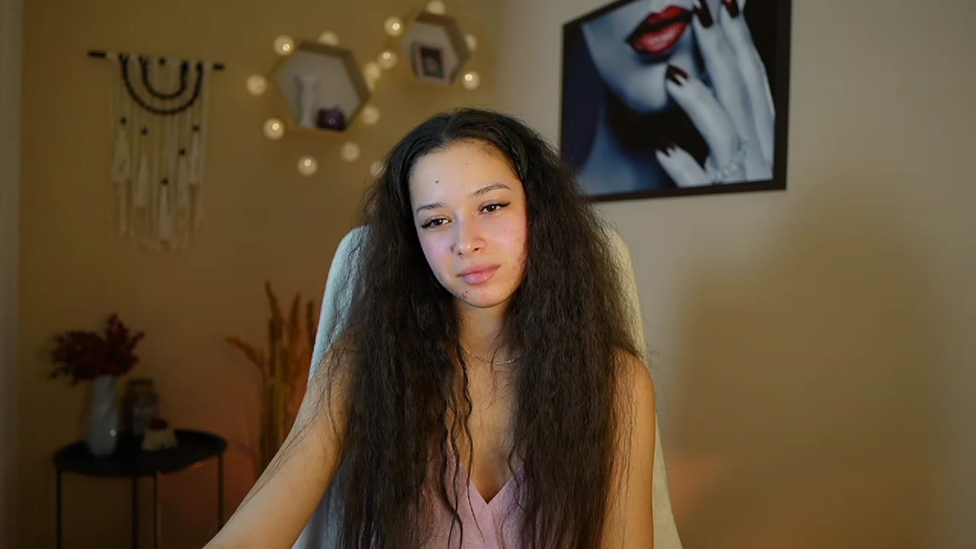 Gallery image thumbnail from Abbie_Maley18's myfreecams stream on, 01/30/2024, 15:58 image 13 of 20