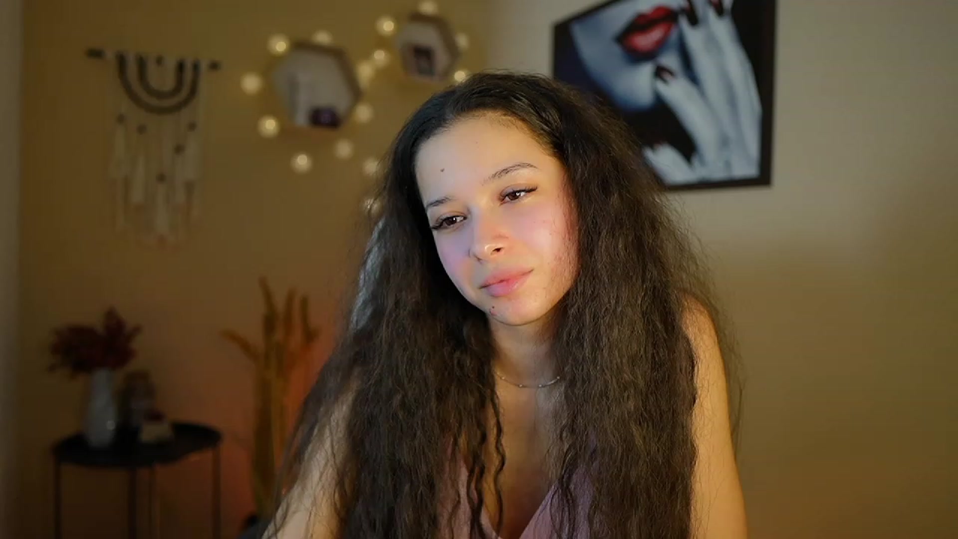 Gallery image thumbnail from Abbie_Maley18's myfreecams stream on, 01/30/2024, 15:58 image 9 of 20