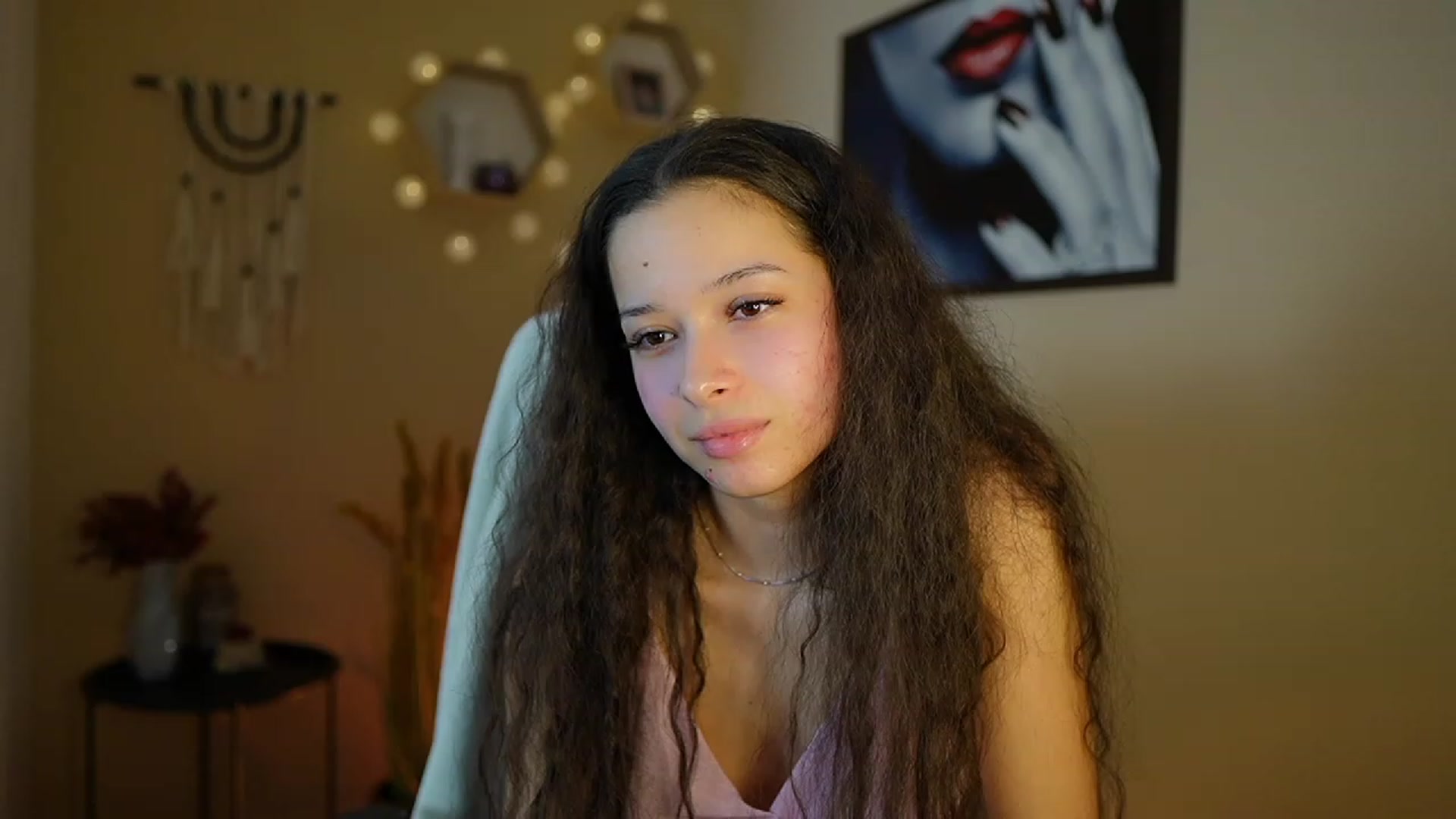 Gallery image thumbnail from Abbie_Maley18's myfreecams stream on, 01/30/2024, 15:58 image 4 of 20