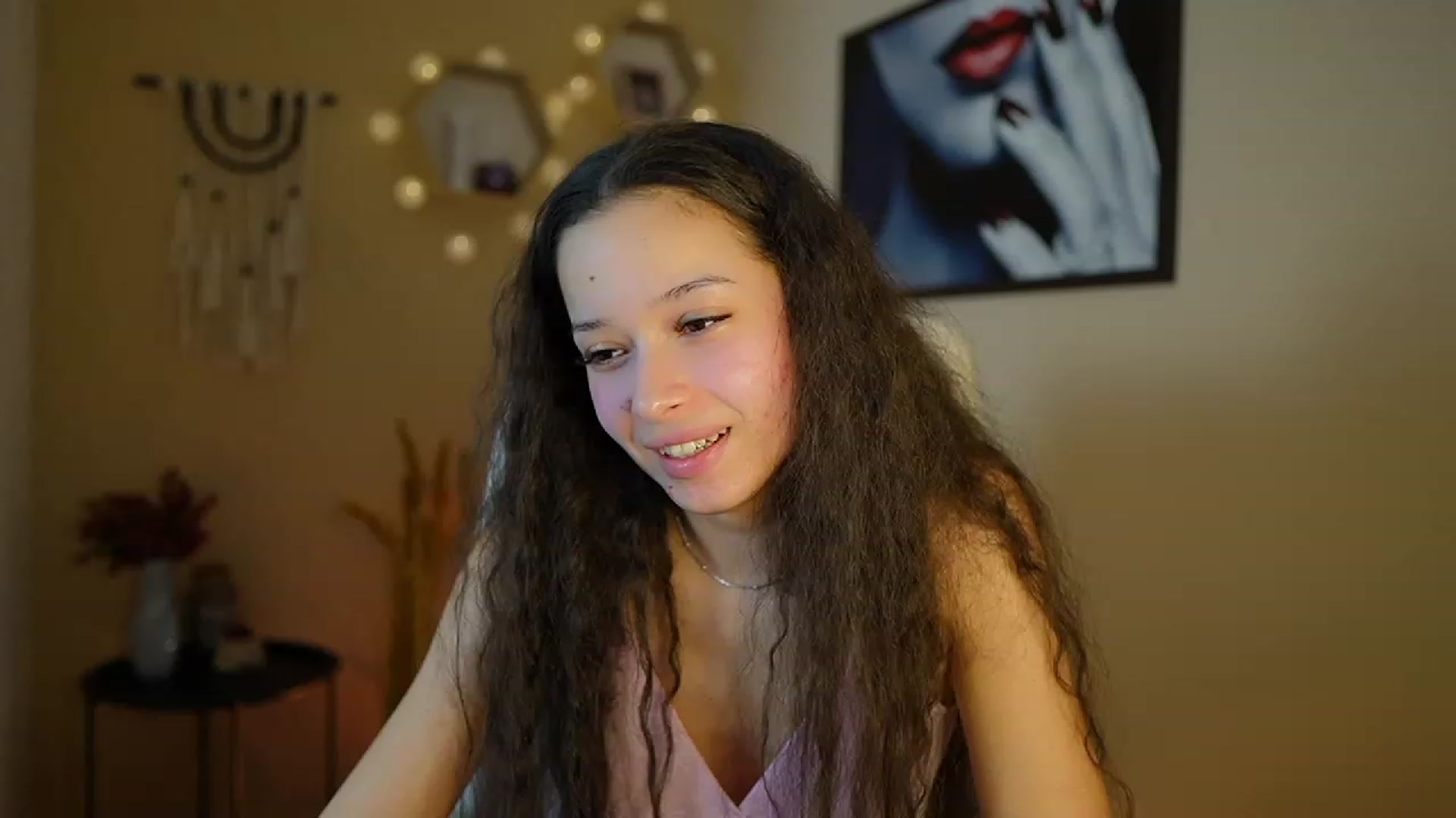 Gallery image thumbnail from Abbie_Maley18's myfreecams stream on, 01/30/2024, 15:58 image 5 of 20
