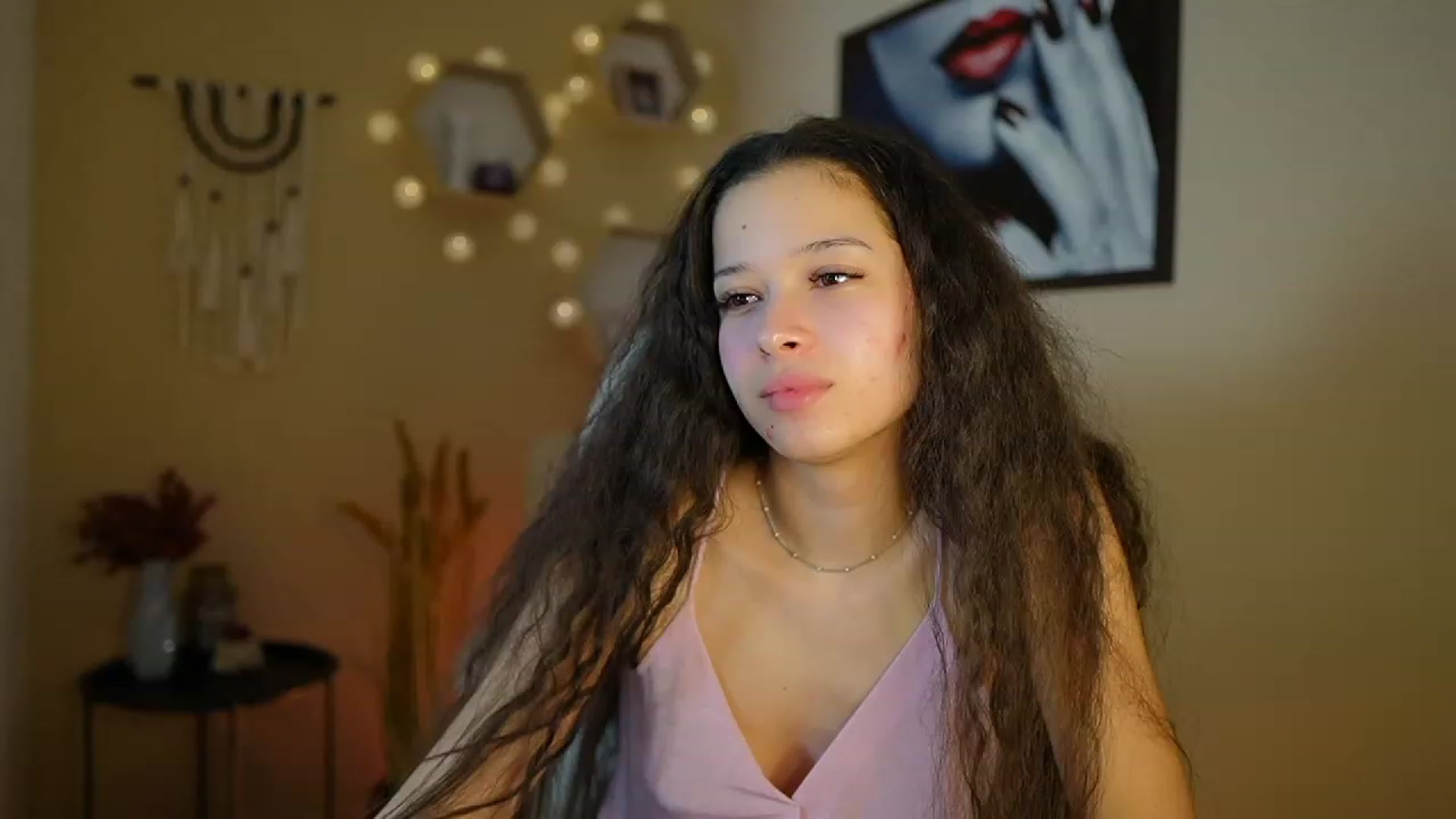 Gallery image thumbnail from Abbie_Maley18's myfreecams stream on, 01/30/2024, 17:13 image 2 of 20