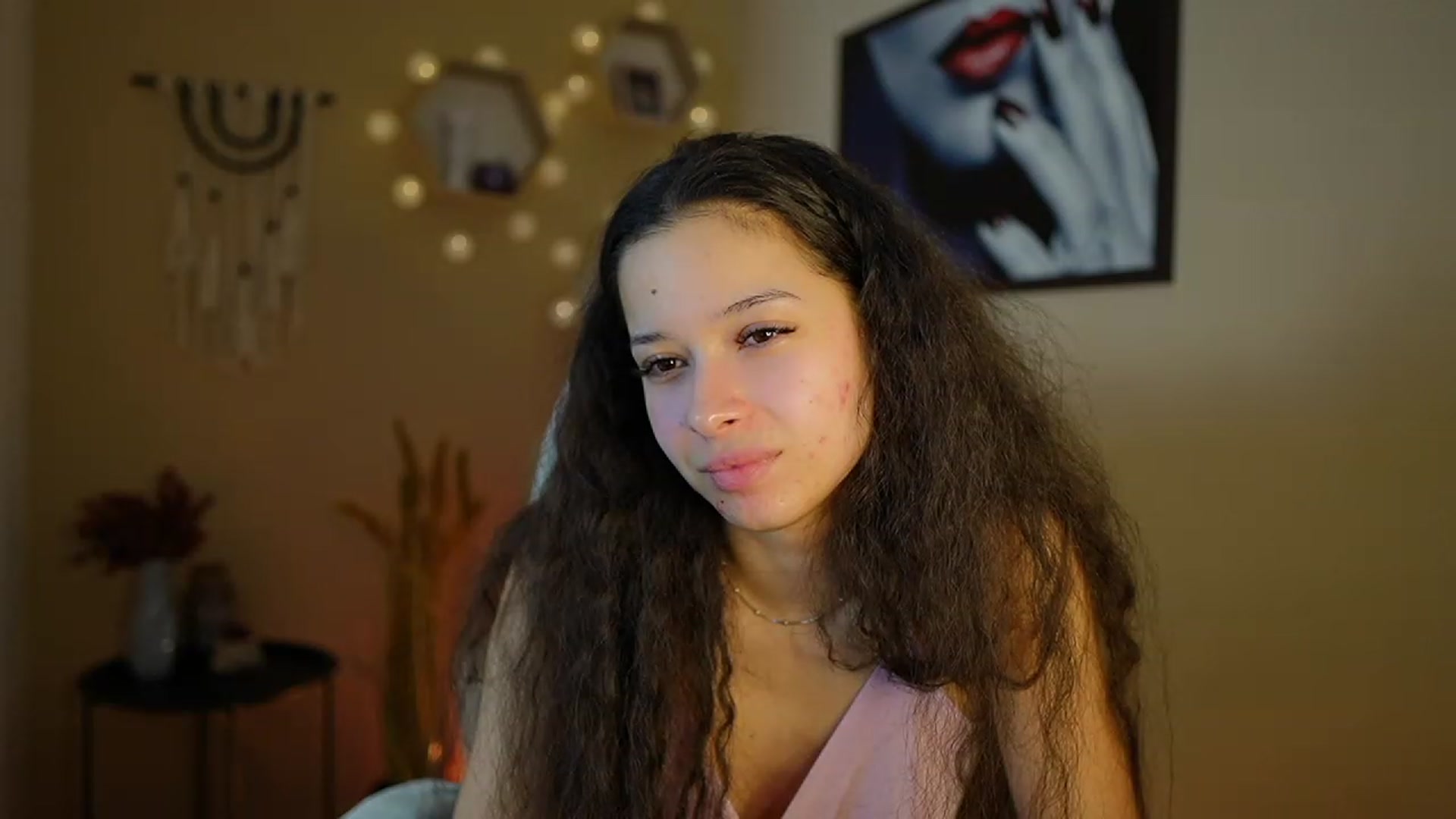 Gallery image thumbnail from Abbie_Maley18's myfreecams stream on, 01/30/2024, 18:53 image 16 of 20