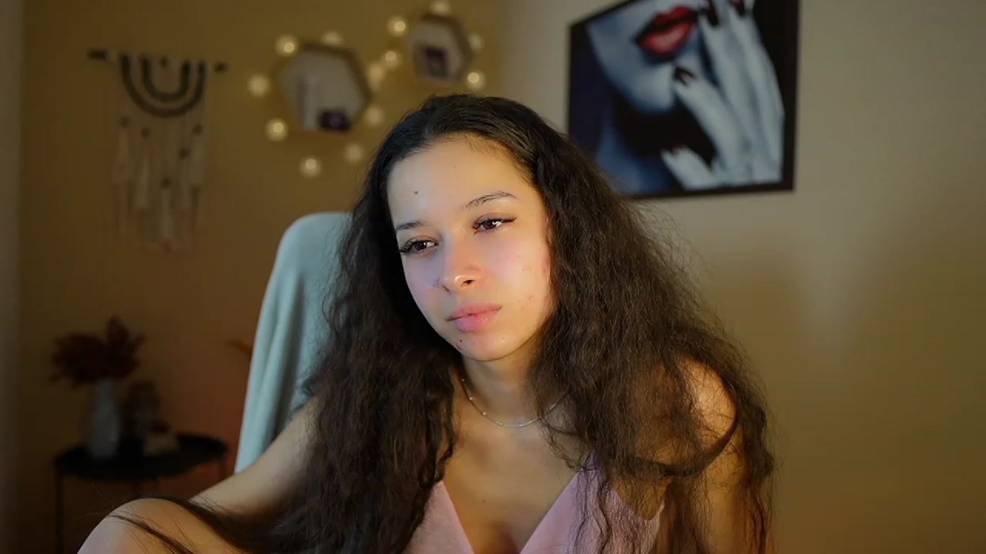 Gallery image thumbnail from Abbie_Maley18's myfreecams stream on, 01/30/2024, 18:53 image 12 of 20