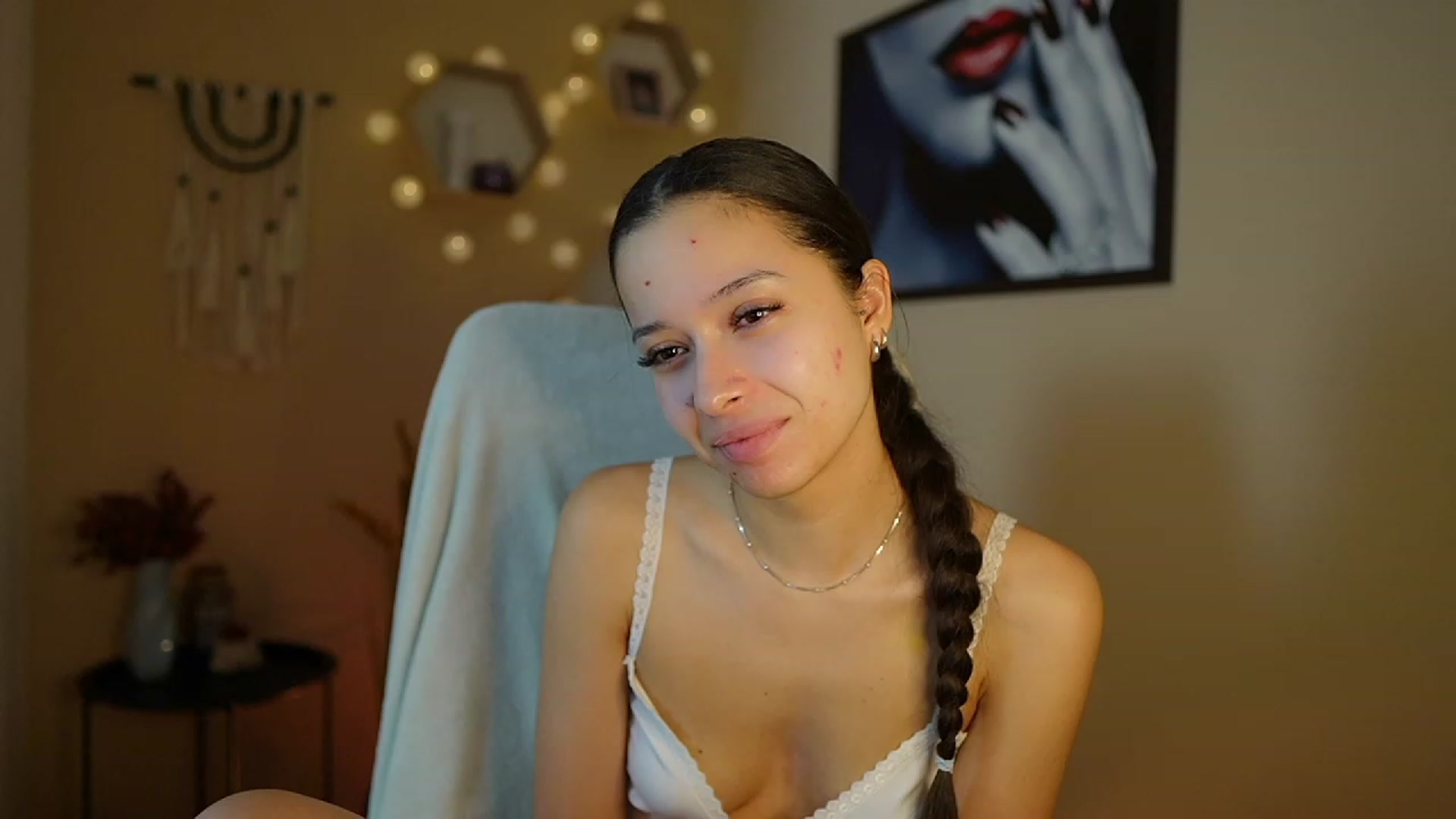 Gallery image thumbnail from Abbie_Maley18's myfreecams stream on, 01/31/2024, 18:58 image 4 of 20