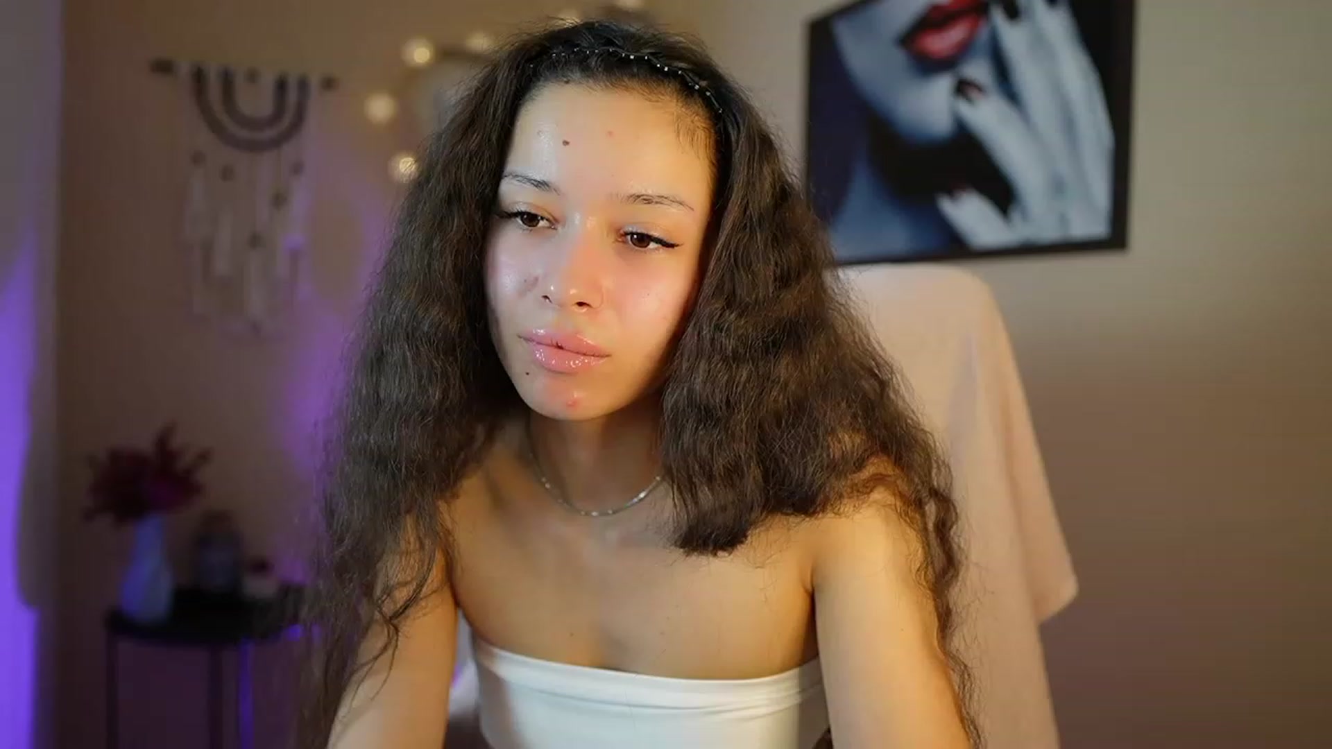 Gallery image thumbnail from Abbie_Maley18's myfreecams stream on, 02/25/2024, 18:52 image 4 of 20