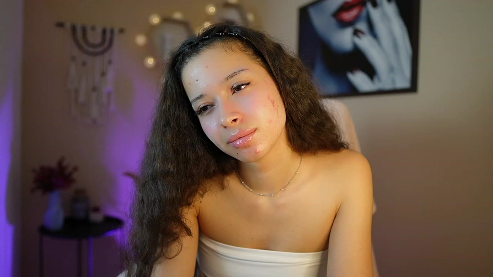 Gallery image thumbnail from Abbie_Maley18's myfreecams stream on, 02/25/2024, 18:52 image 19 of 20