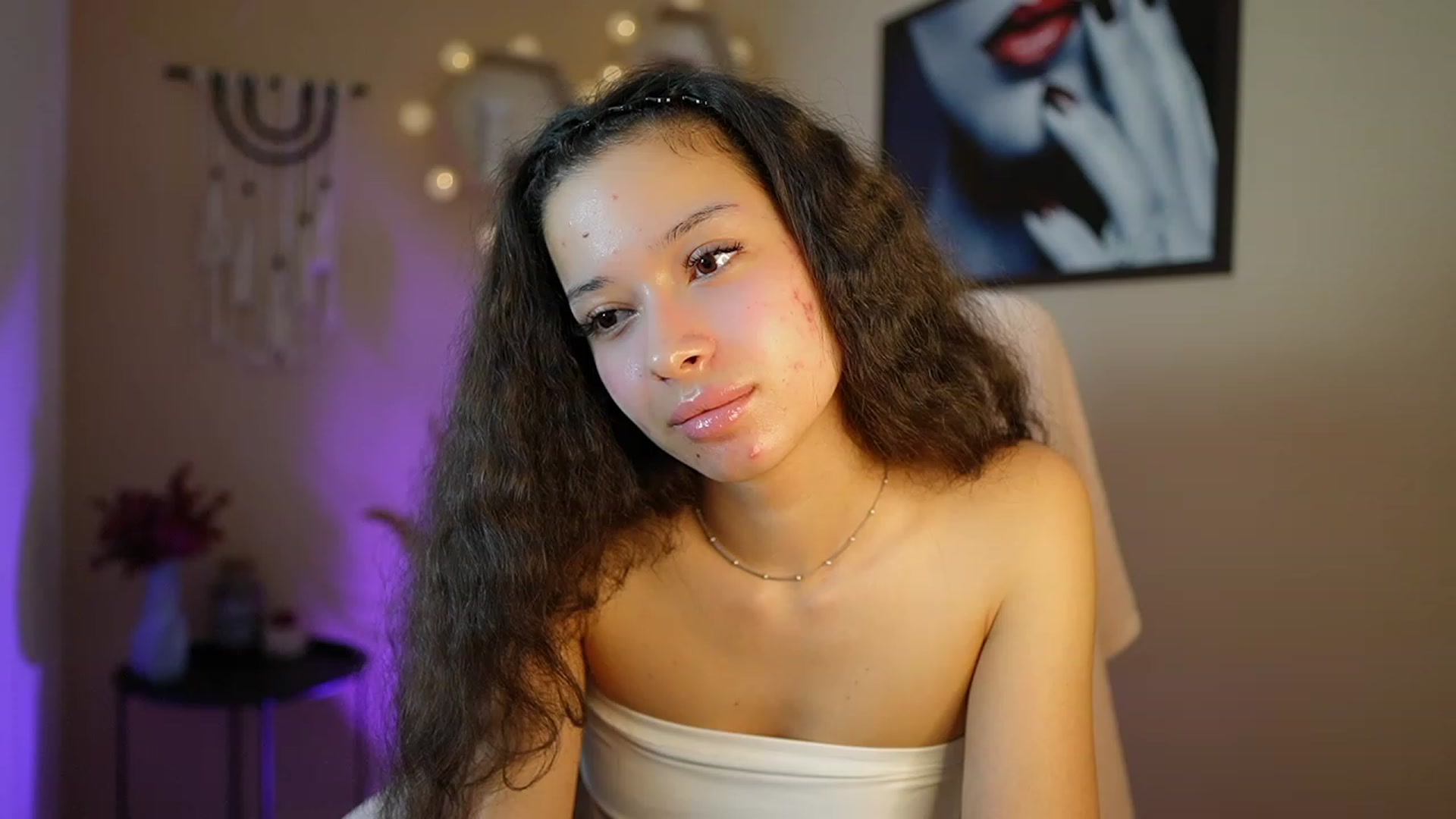 Gallery image thumbnail from Abbie_Maley18's myfreecams stream on, 02/25/2024, 18:52 image 20 of 20