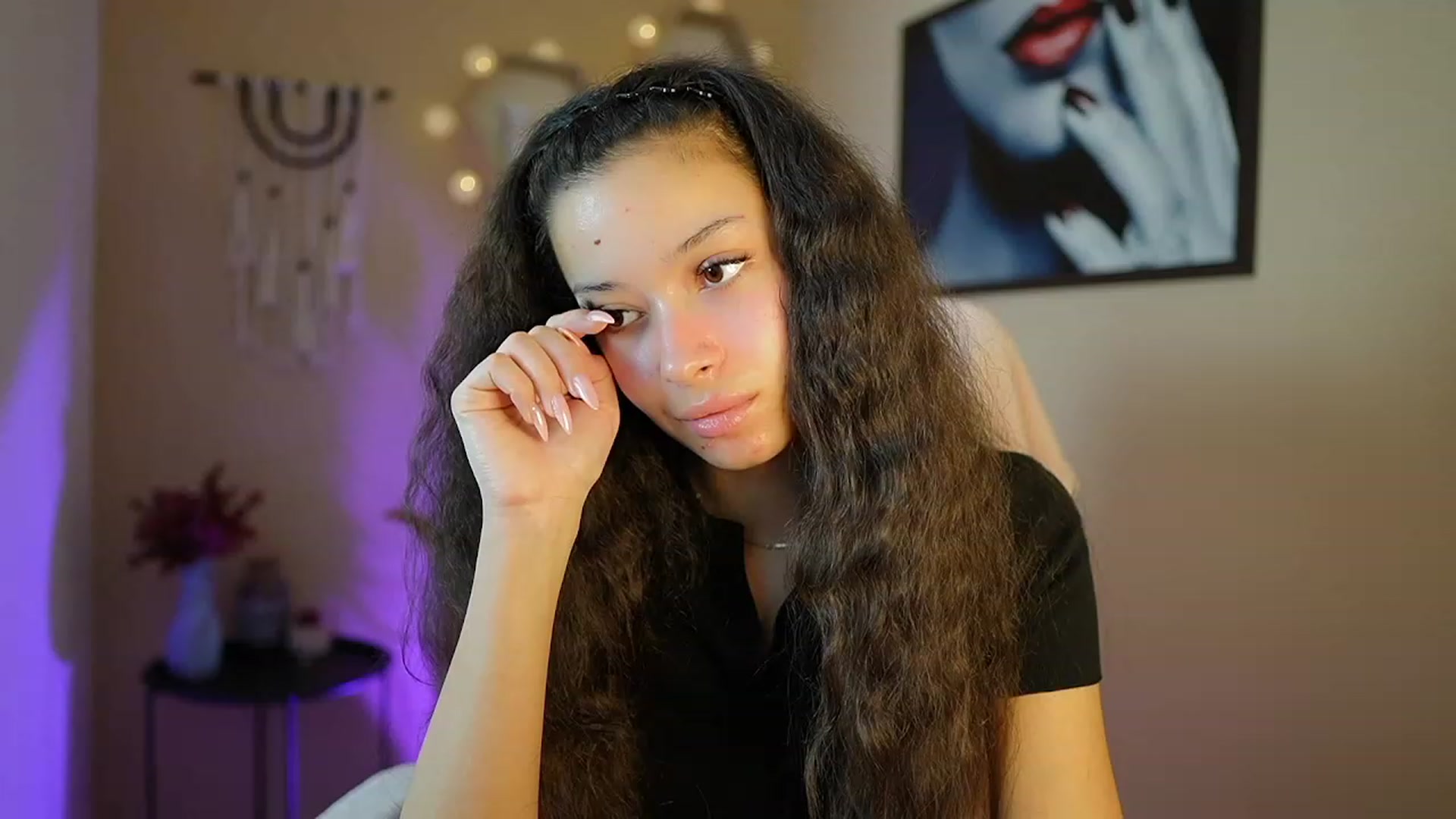 Gallery image thumbnail from Abbie_Maley18's myfreecams stream on, 02/27/2024, 15:47 image 2 of 20