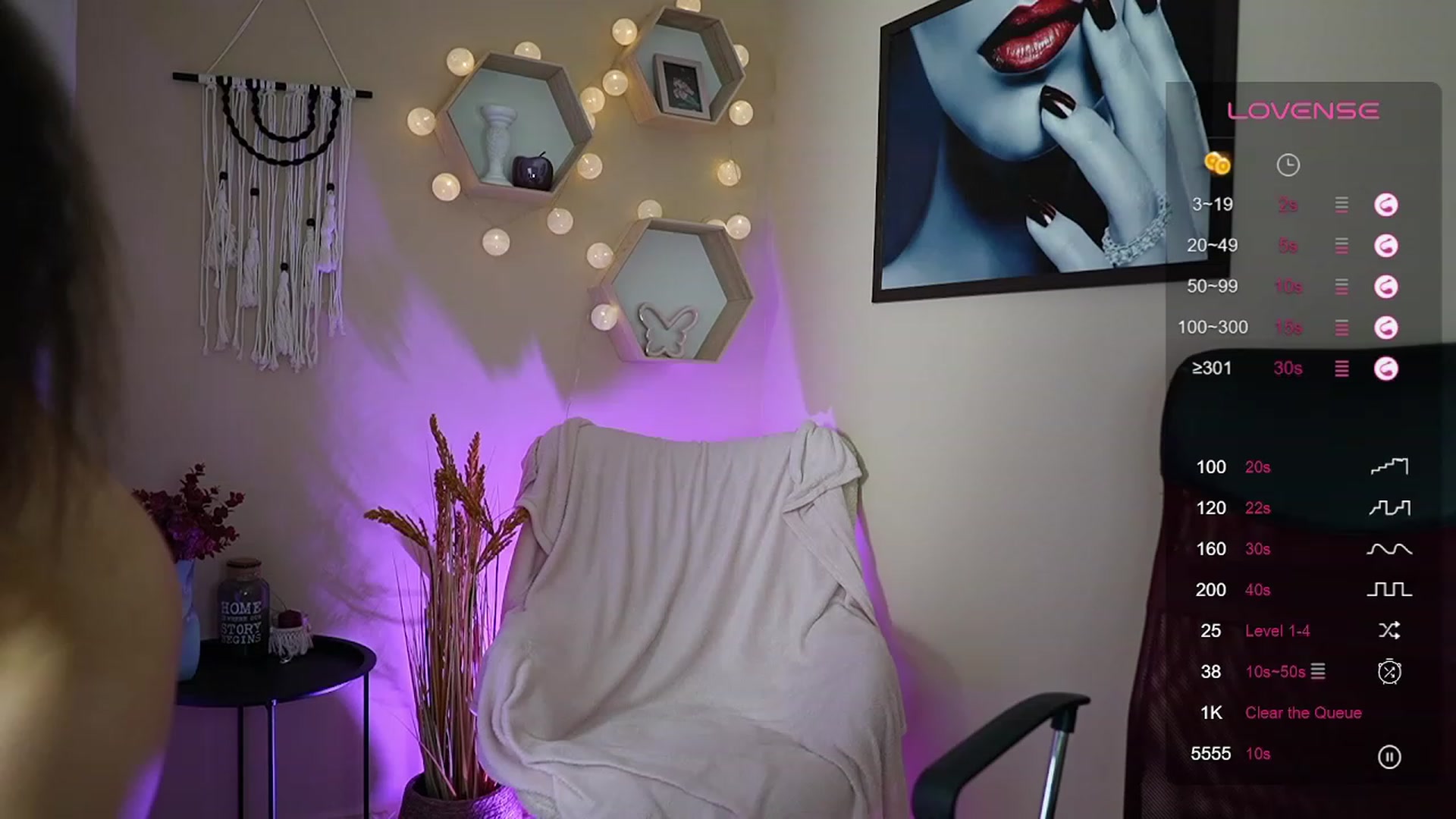 Gallery image thumbnail from Abbie_Maley18's myfreecams stream on, 02/28/2024, 17:36 image 13 of 20