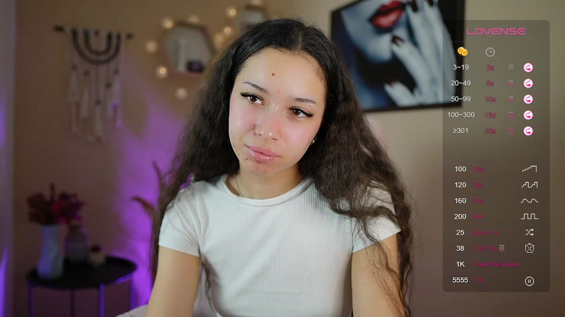 Gallery image thumbnail from Abbie_Maley18's myfreecams stream on, 03/04/2024, 16:00 image 11 of 20