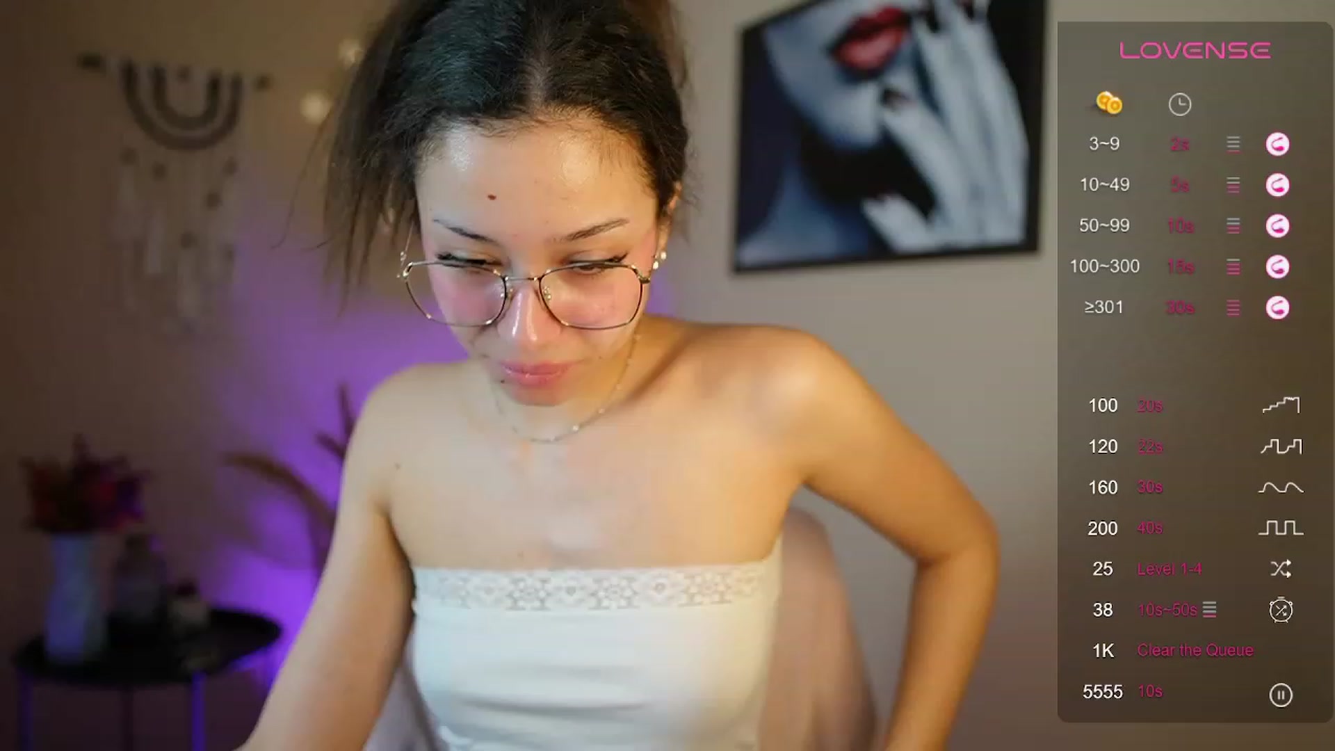 Gallery image thumbnail from Abbie_Maley18's myfreecams stream on, 03/10/2024, 16:56 image 16 of 20