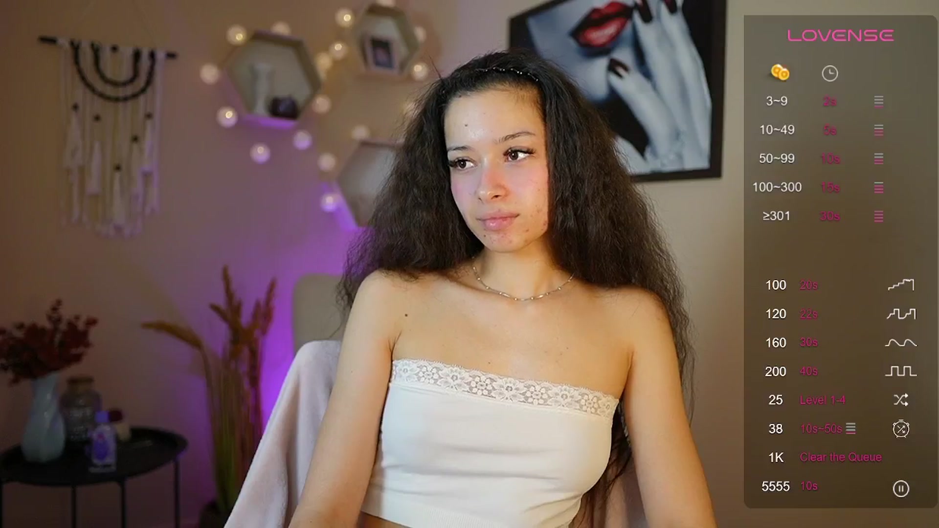 Gallery image thumbnail from Abbie_Maley18's myfreecams stream on, 03/13/2024, 15:47 image 7 of 20