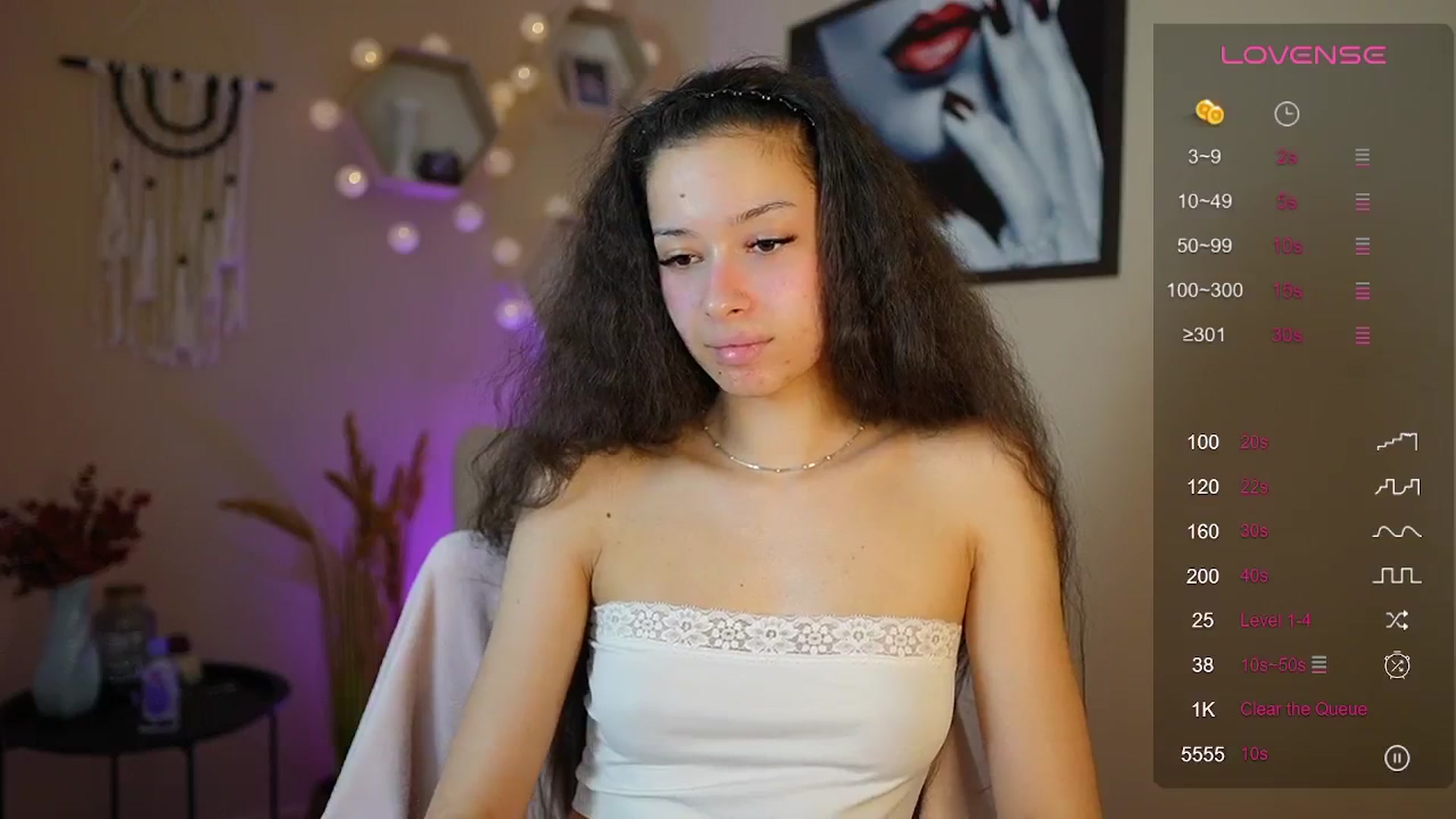 Gallery image thumbnail from Abbie_Maley18's myfreecams stream on, 03/13/2024, 15:47 image 12 of 20