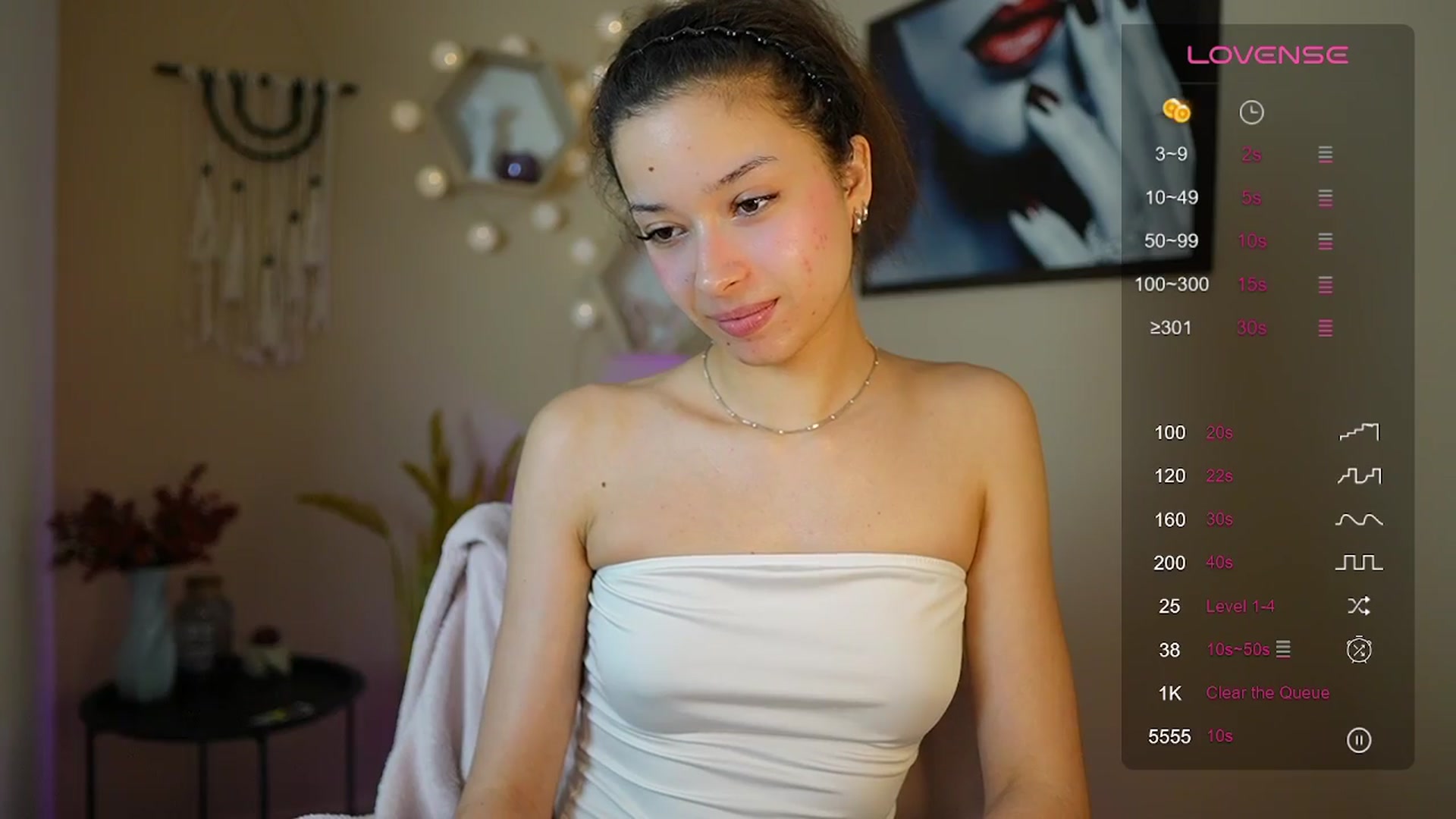 Gallery image thumbnail from Abbie_Maley18's myfreecams stream on, 04/07/2024, 15:43 image 3 of 20