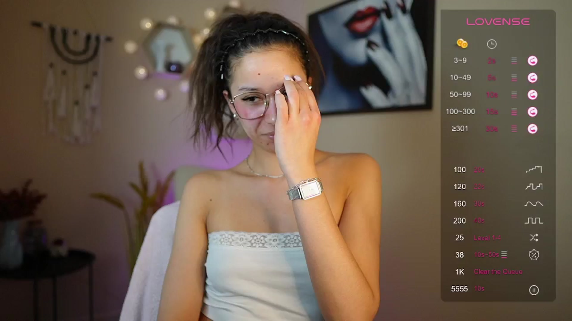 Gallery image thumbnail from Abbie_Maley18's myfreecams stream on, 04/19/2024, 14:43 image 8 of 20