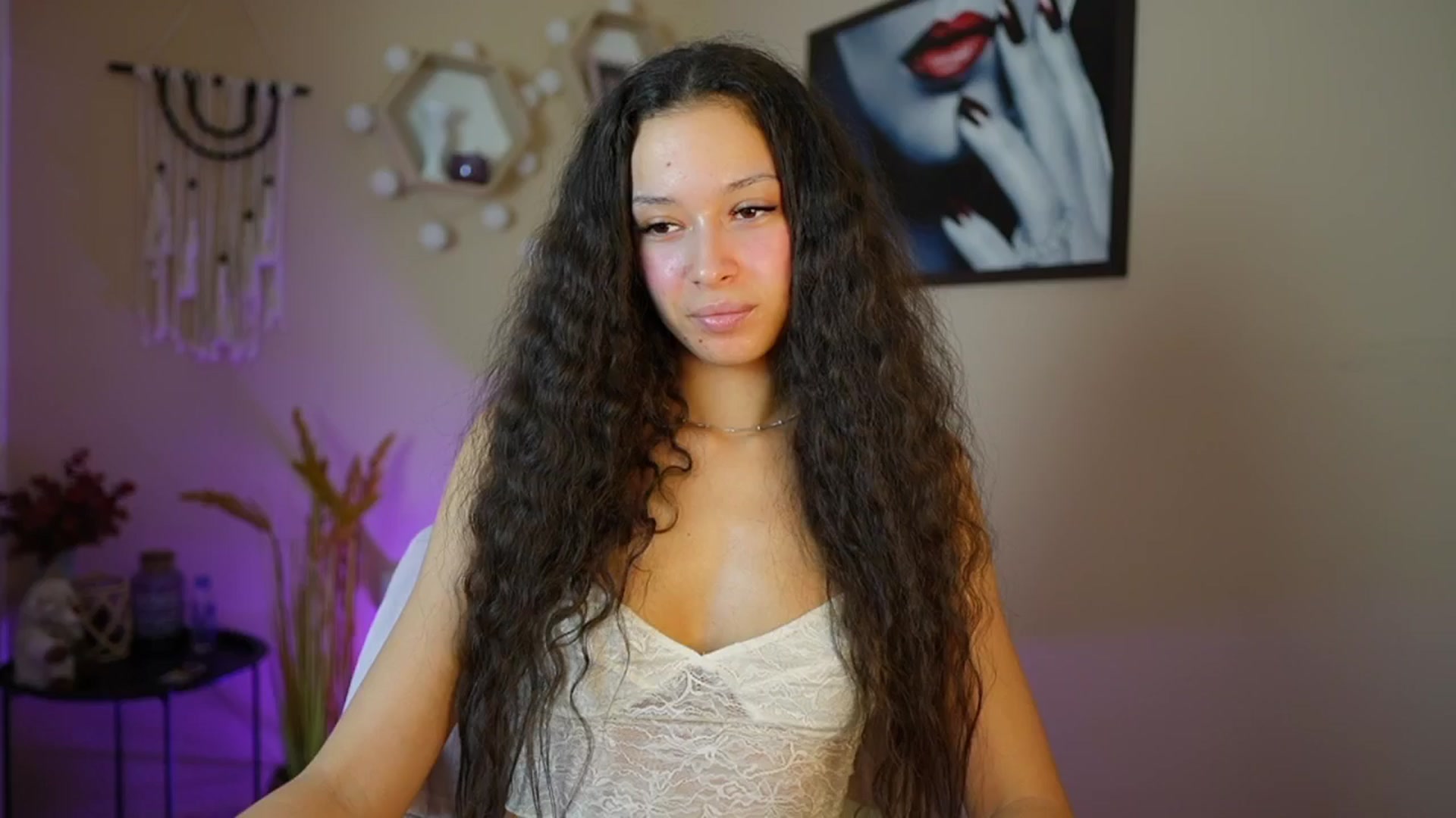 Gallery image thumbnail from Abbie_Maley18's myfreecams stream on, 05/13/2024, 13:00 image 16 of 20