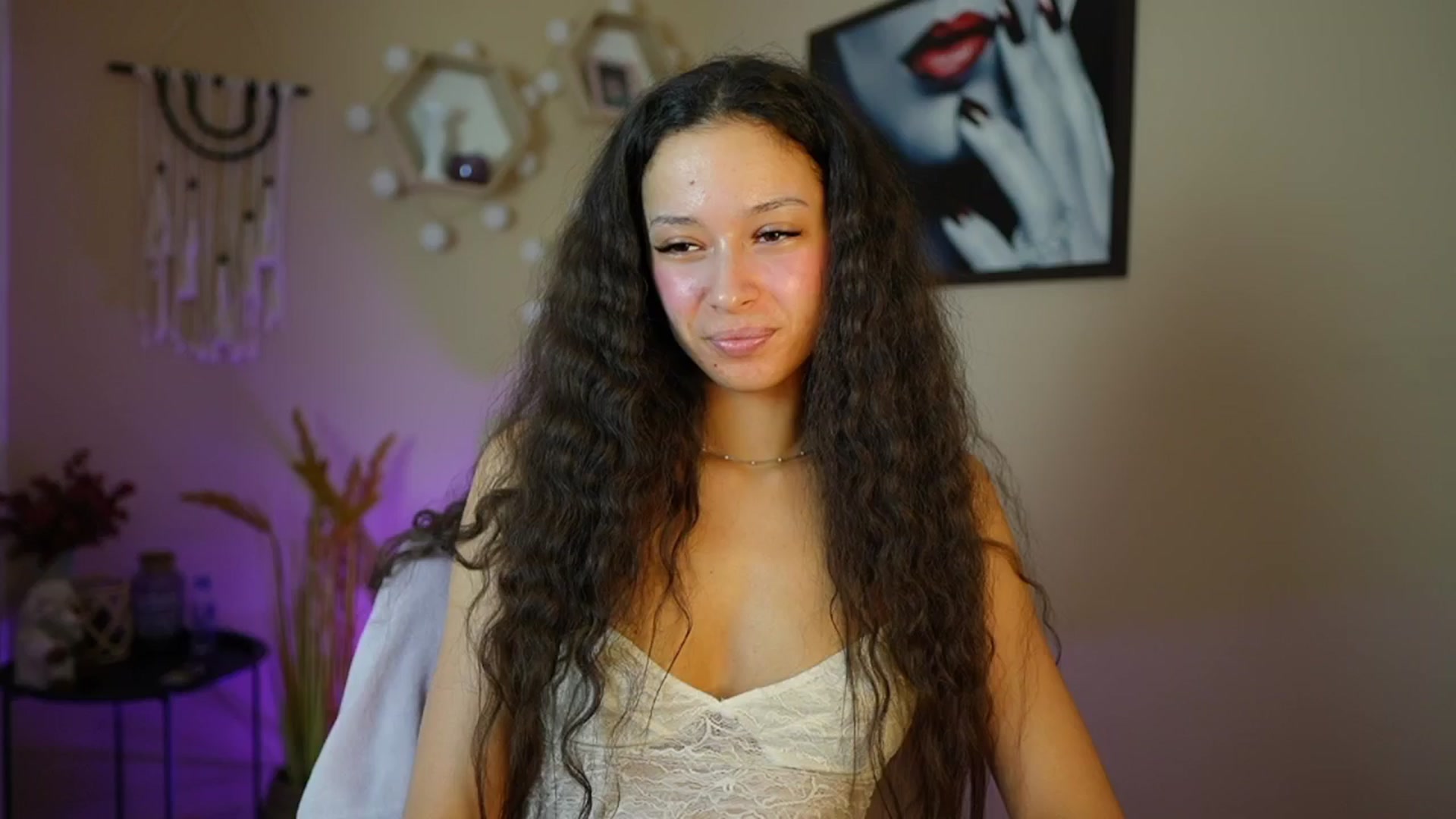 Gallery image thumbnail from Abbie_Maley18's myfreecams stream on, 05/13/2024, 13:48 image 7 of 20