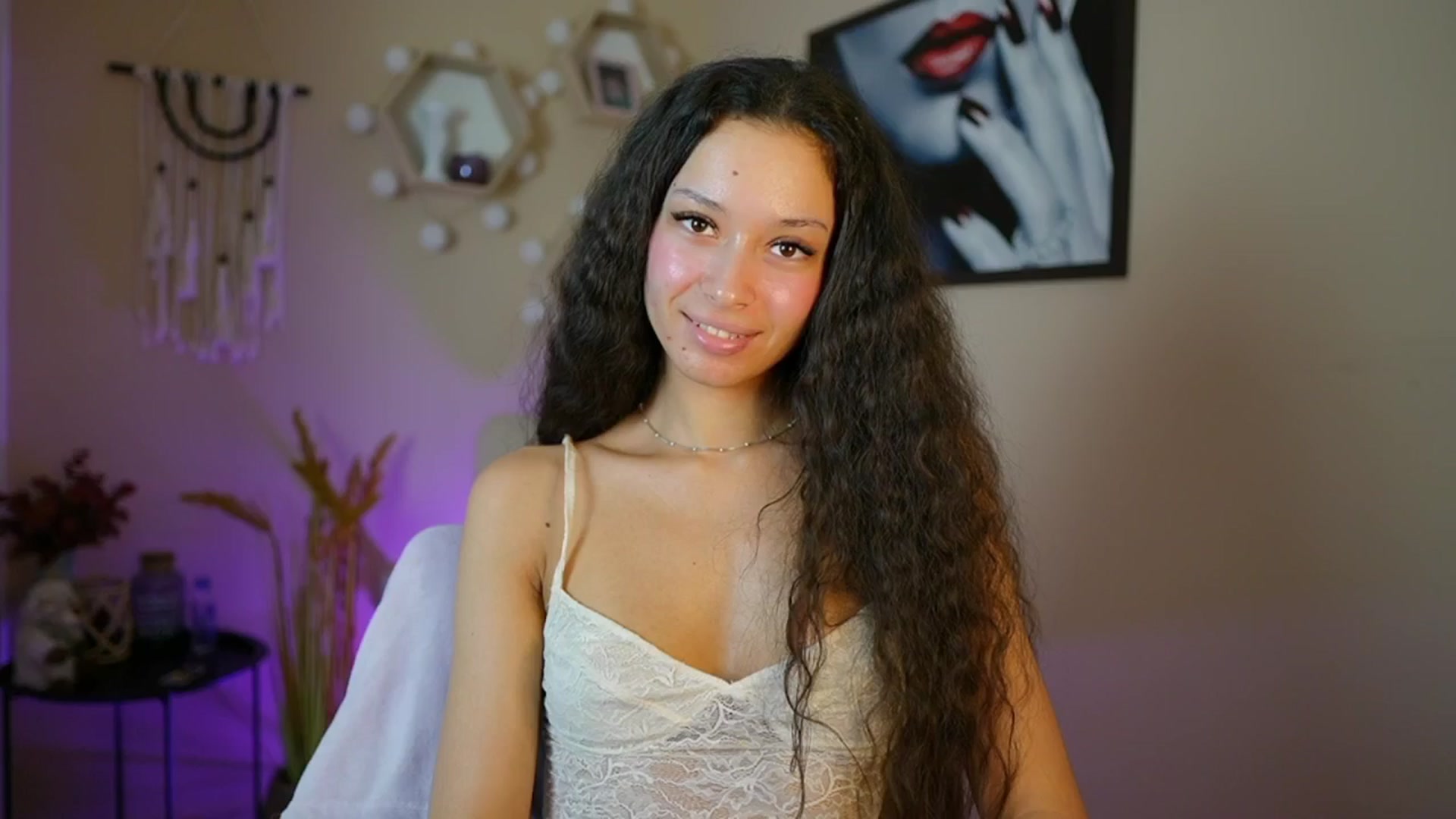 Gallery image thumbnail from Abbie_Maley18's myfreecams stream on, 05/13/2024, 13:48 image 13 of 20